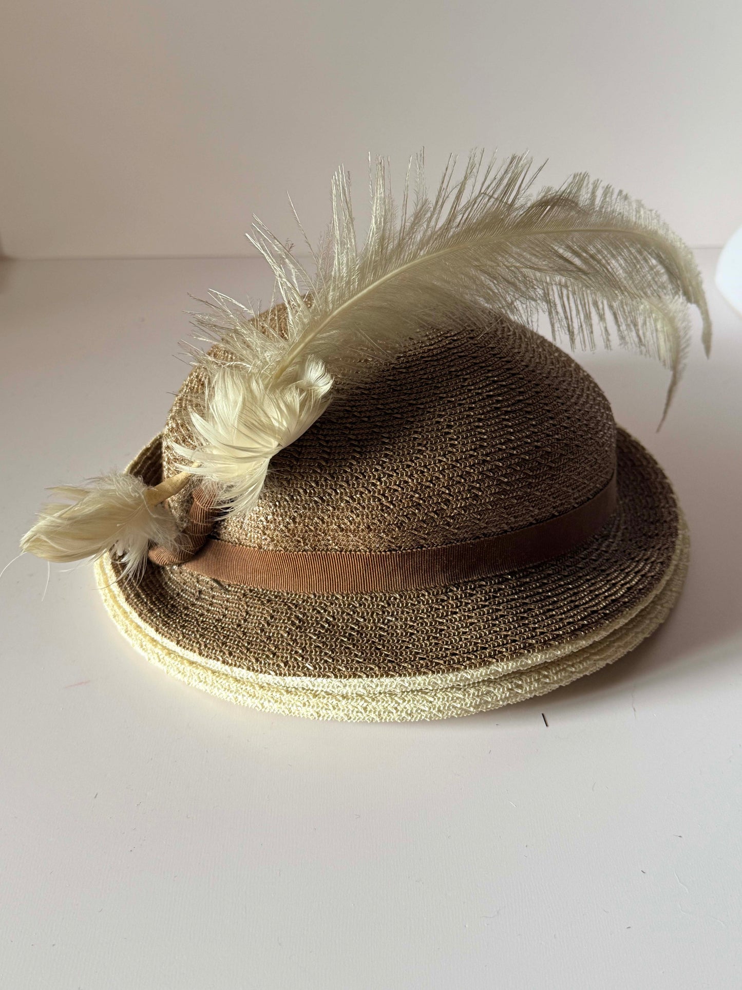 Vintage 1940s Lesene Originals Straw Hat | Brown Ivory Feather Hat | Ostrich Plume Womens Vintage Millinery