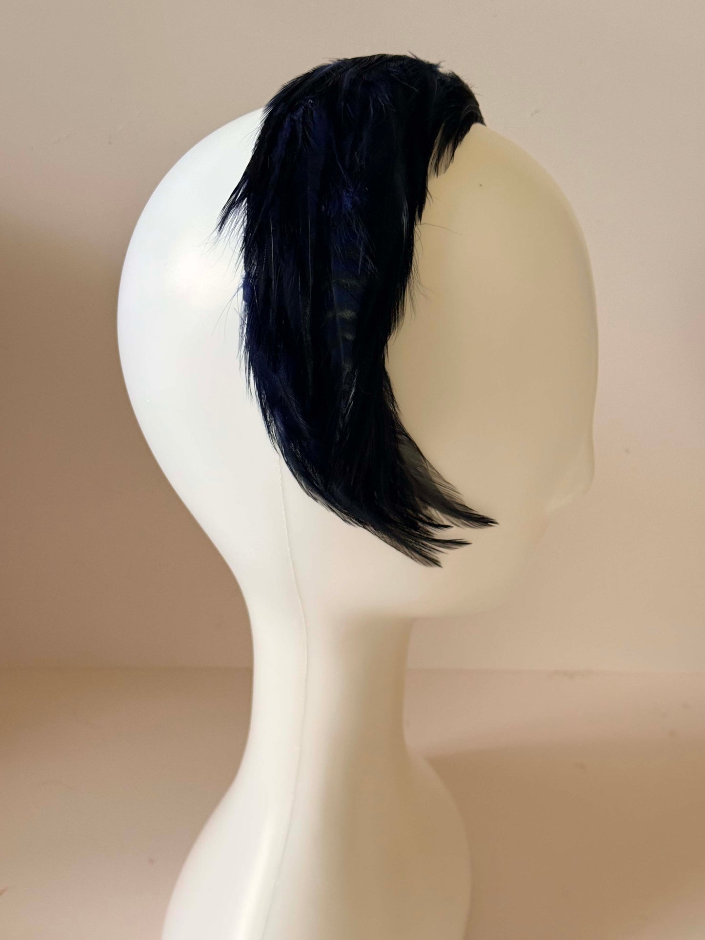 Vintage 1950s Navy Blue & Black Feather Fascinator Halo Headpiece Sculptural Feather Headband Updo Bun Cover