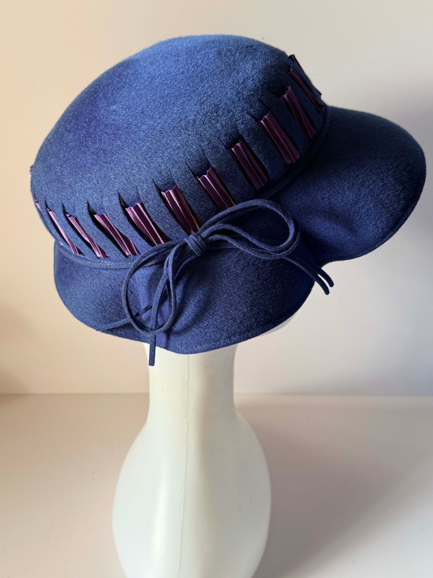 Vintage 1940s Brewster New York Blue Felt Cloche Hat Glenover Countess Felt Purple Ribbon Trim Women's Millinery