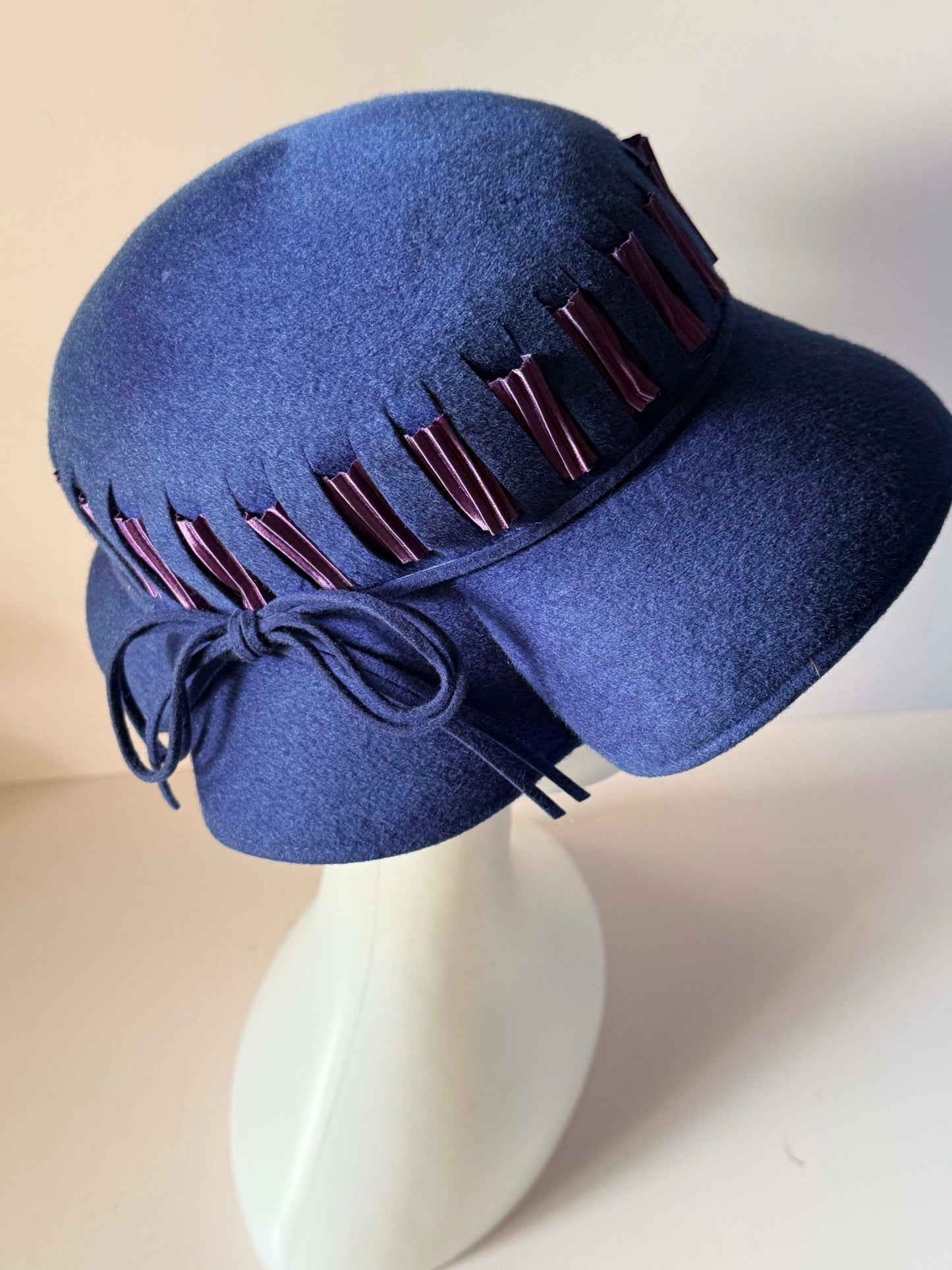 Vintage 1940s Brewster New York Blue Felt Cloche Hat Glenover Countess Felt Purple Ribbon Trim Women's Millinery