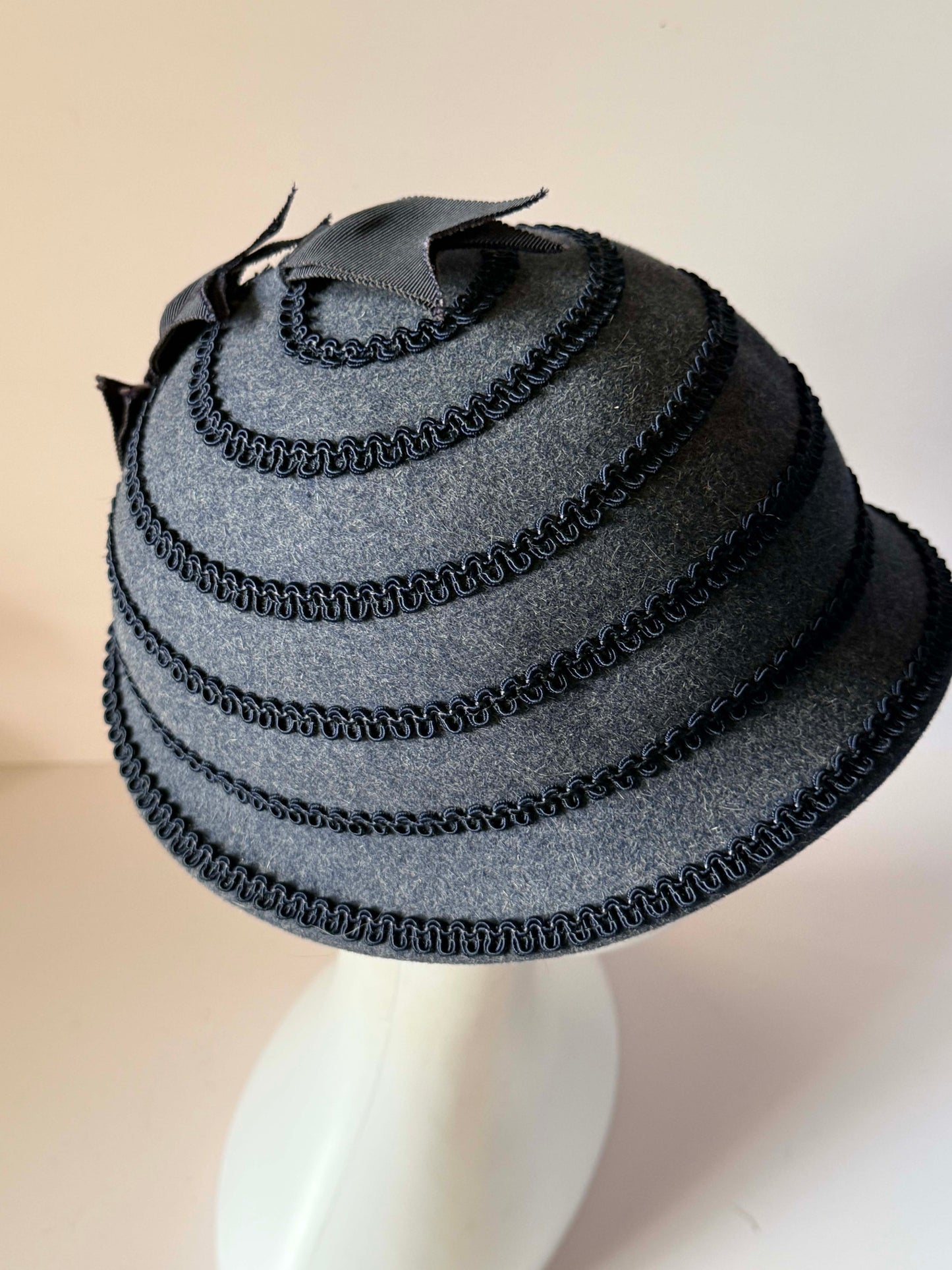 Vintage 1960s LeVogue Charcoal Blue Grey Wool Felt Cloche Hat Black Soutache Trim Grosgrain Bow Women's Mod Millinery