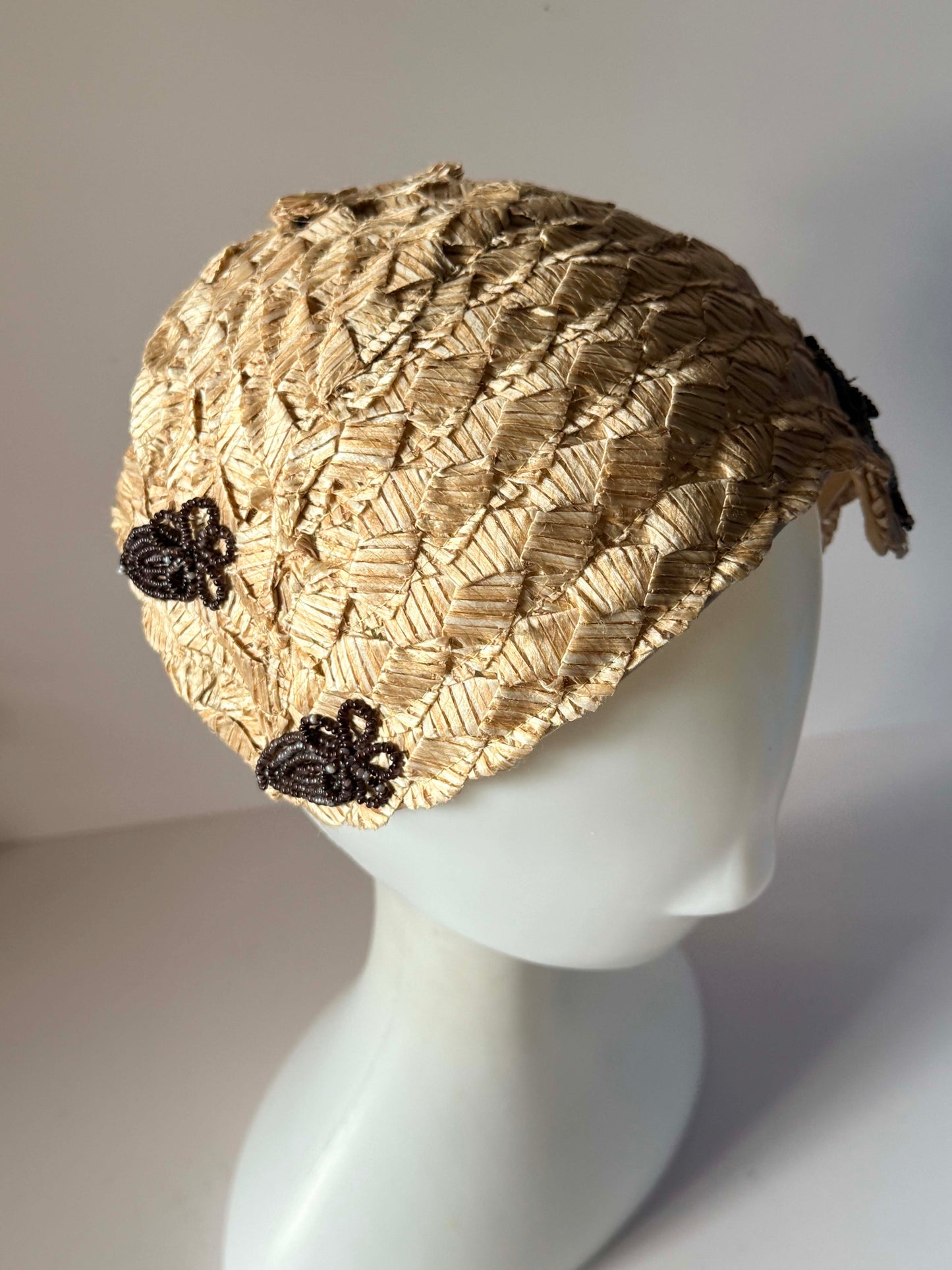 Vintage 1940s Williams Arms Co Champagne Straw Half Hat Brown Beaded Sculptural Millinery