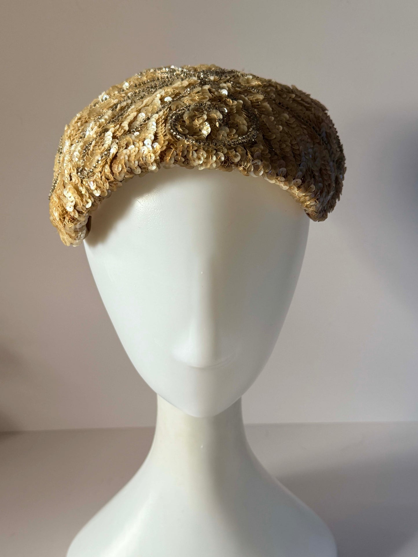 Vintage 1940s Champagne Sequin Half Hat Beaded Cocktail Cap Bridal Evening Millinery