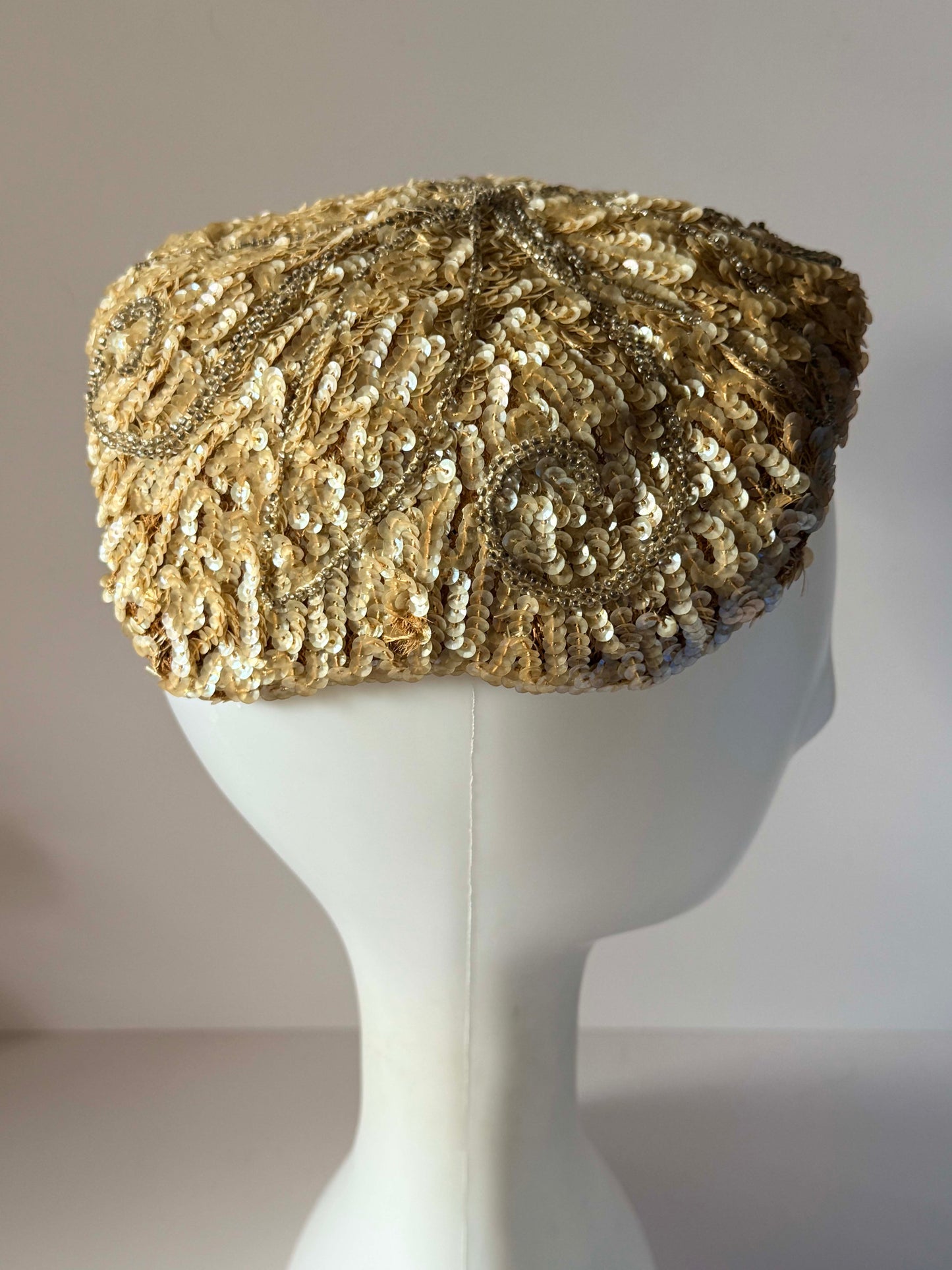 Vintage 1940s Champagne Sequin Half Hat Beaded Cocktail Cap Bridal Evening Millinery
