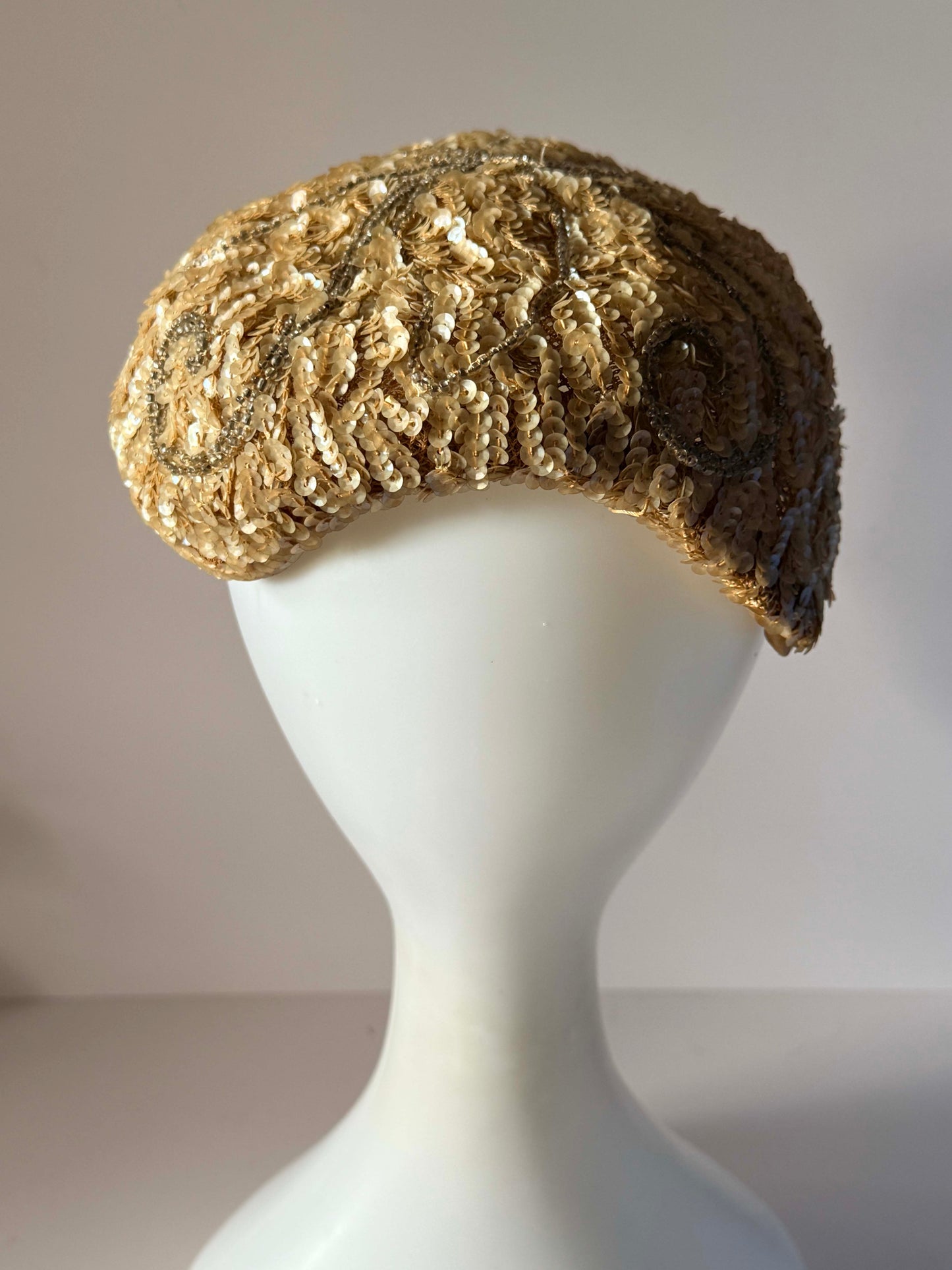 Vintage 1940s Champagne Sequin Half Hat Beaded Cocktail Cap Bridal Evening Millinery