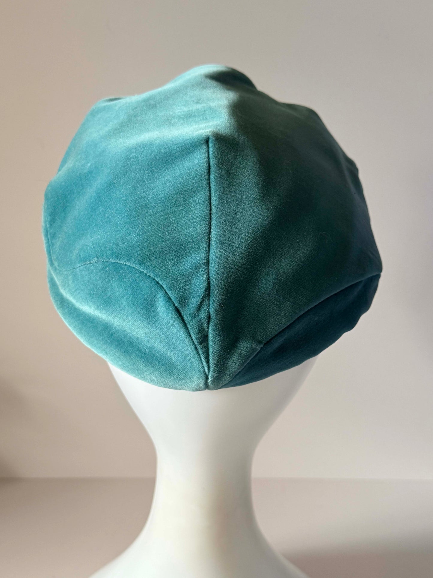 Vintage 1940s Turquoise Velvet Tilt Hat Jeweled Bird Appliqué Blue Cocktail Hat Sculpted WWII Era Millinery