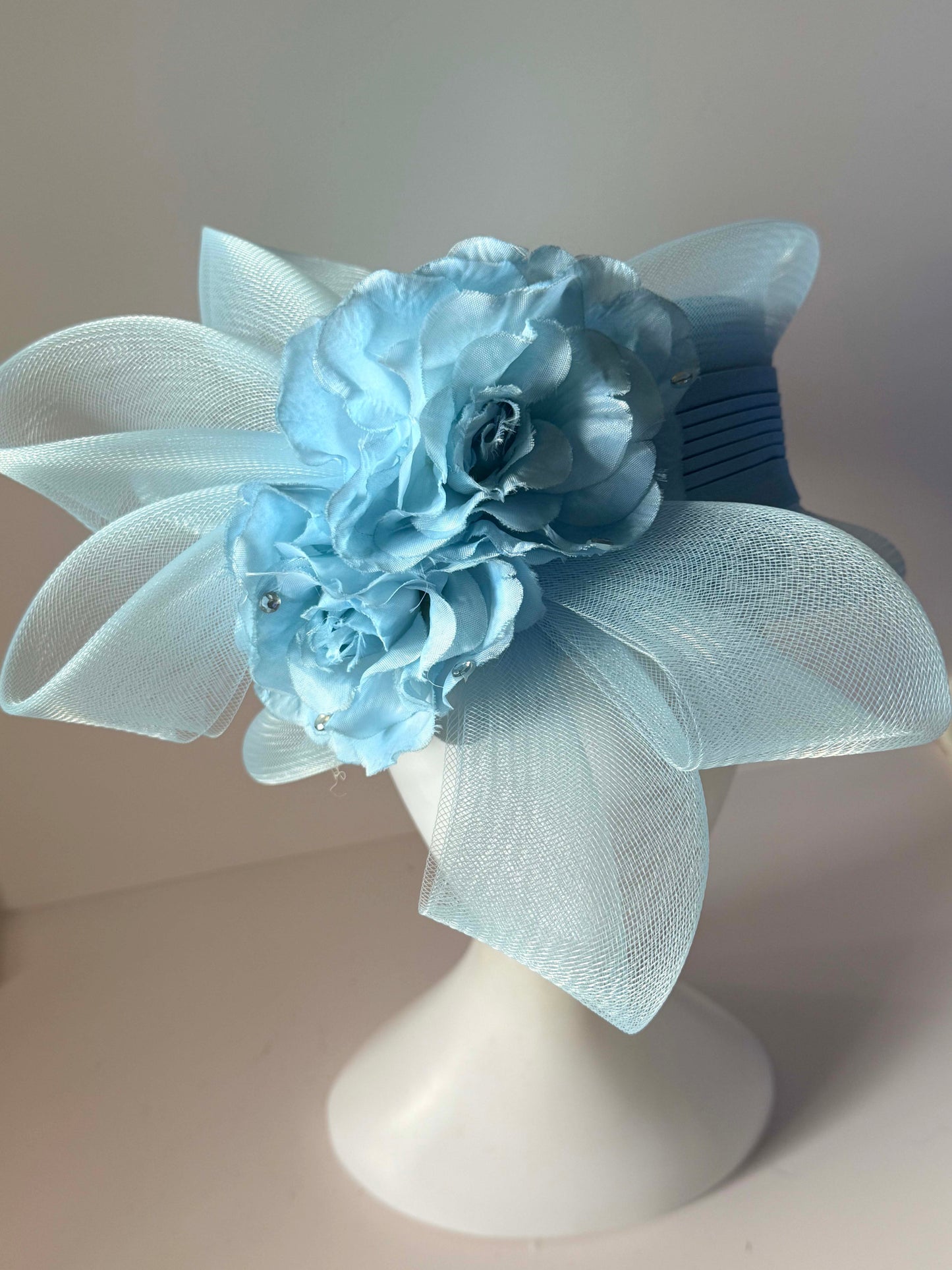 Vintage 1980s Baby Blue Hat Straw Horsehair Floral Statement Hat Church Wedding Derby Garden Party