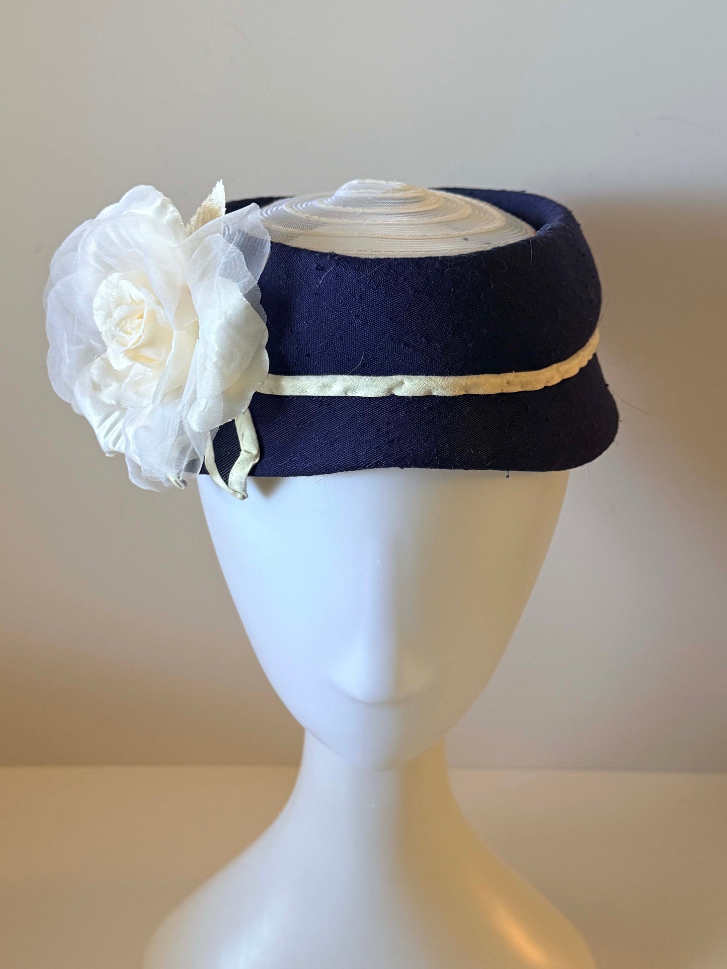 Vintage 1950s Navy Blue & Ivory Pillbox Hat Silk Rose Cocktail Hat Mid Century Structured Millinery Elegant Evening Hat
