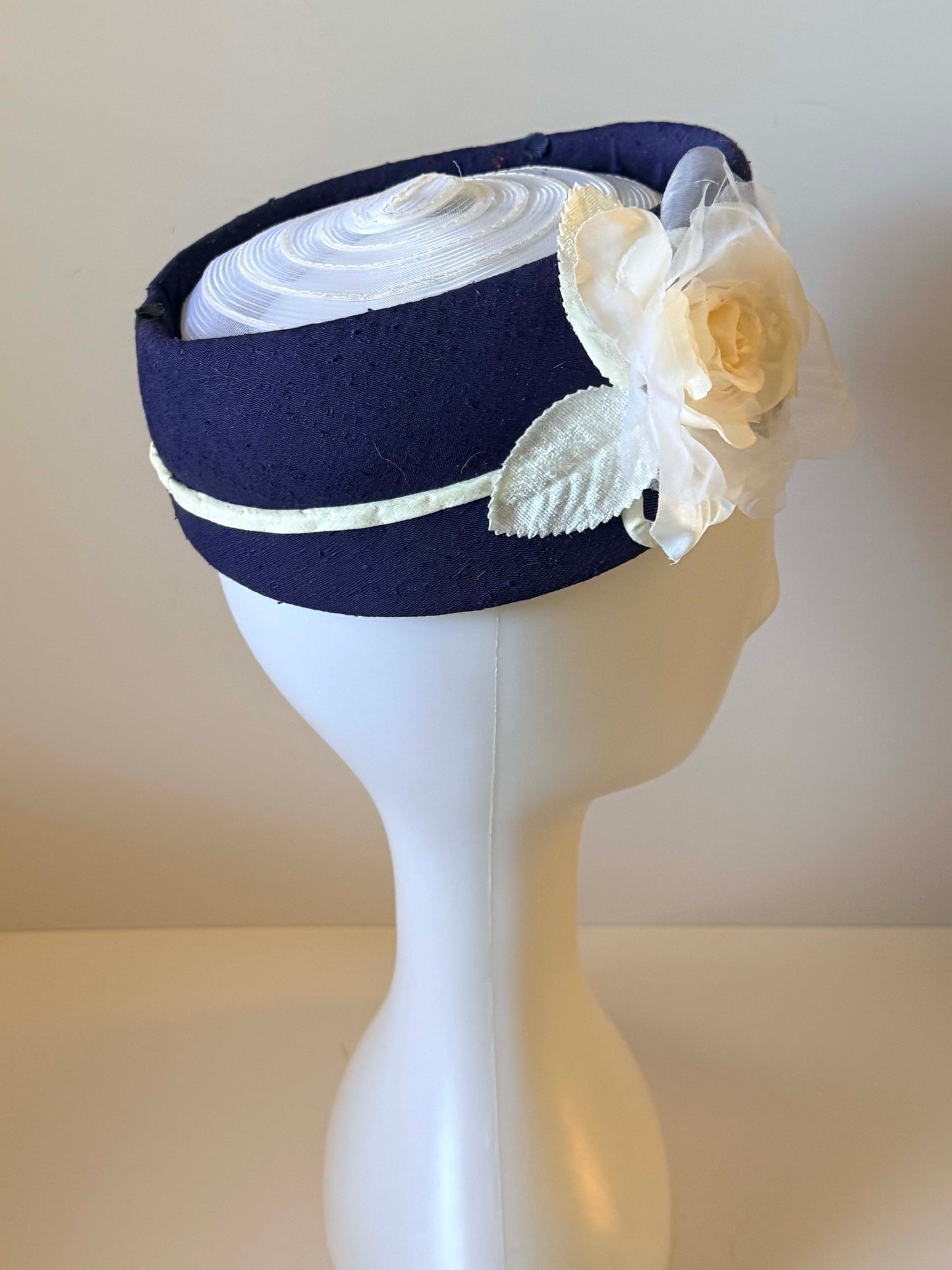 Vintage 1950s Navy Blue & Ivory Pillbox Hat Silk Rose Cocktail Hat Mid Century Structured Millinery Elegant Evening Hat