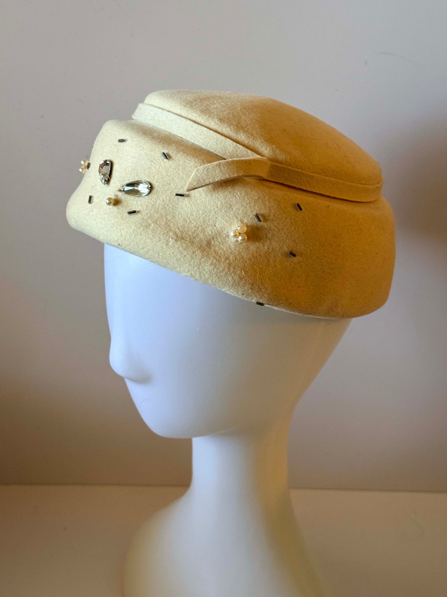 1950s Maxine Hats Ivory Wool Pillbox – Rhinestone & Pearl Embellished Hat – Mid-Century Designer Millinery