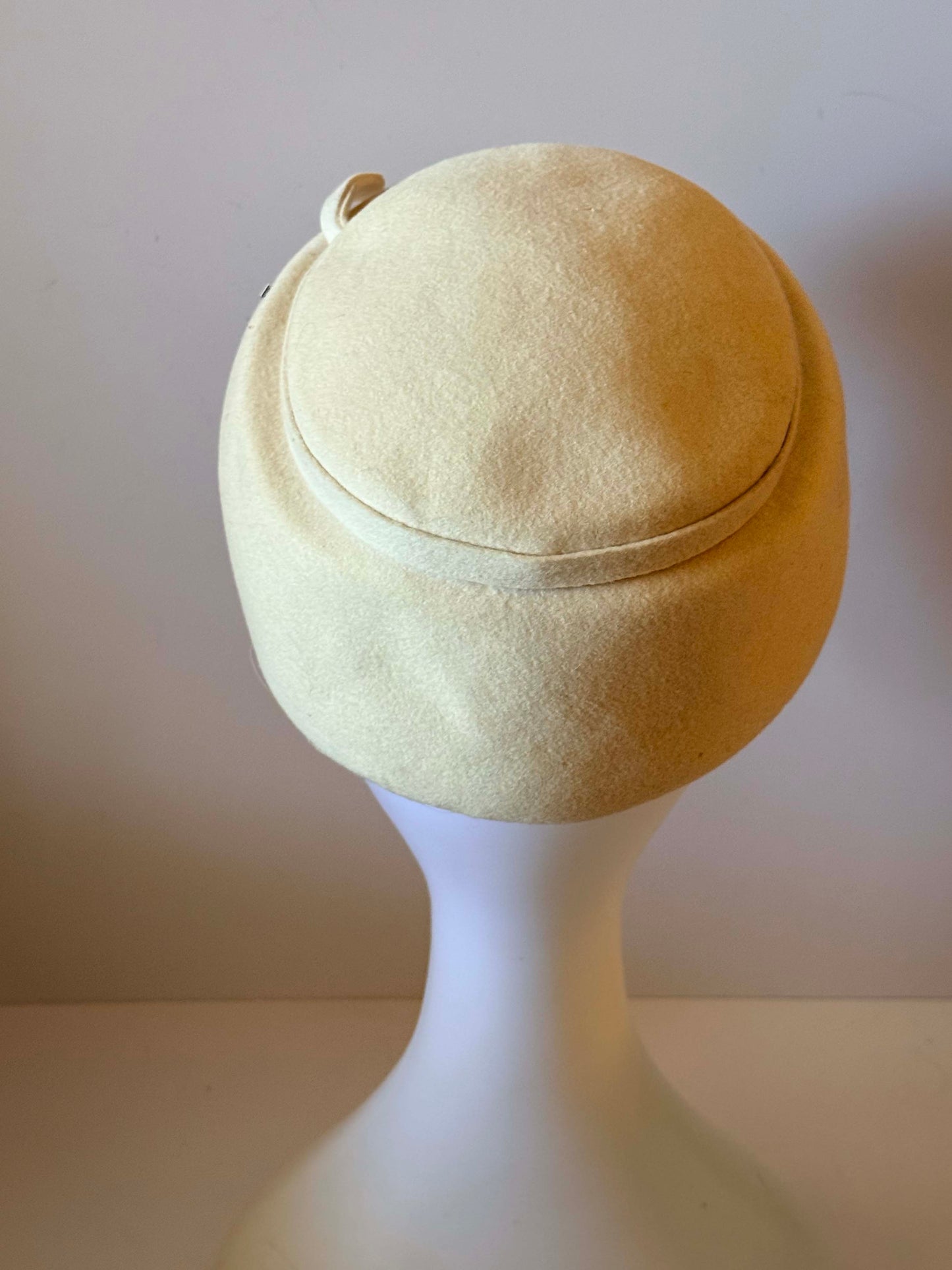 1950s Maxine Hats Ivory Wool Pillbox – Rhinestone & Pearl Embellished Hat – Mid-Century Designer Millinery
