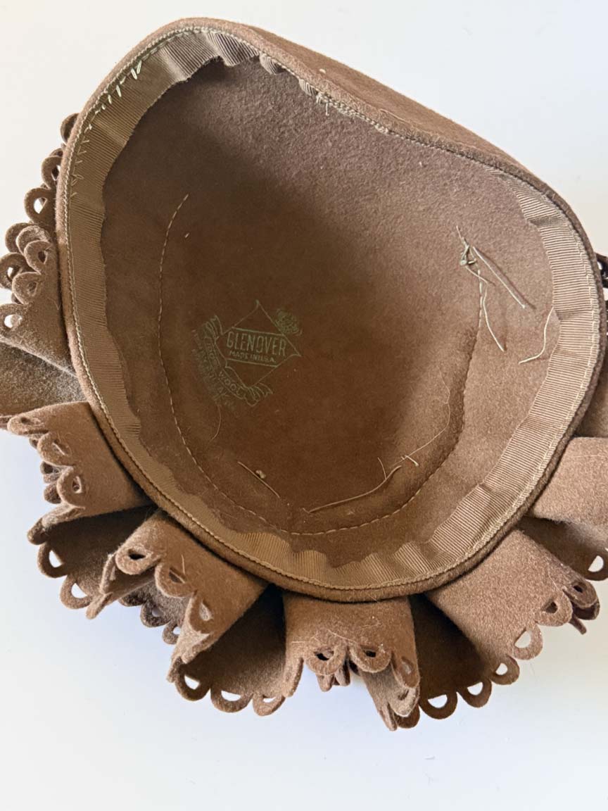 Vintage 1940s Glenover Brown Wool Felt Tilt Hat Layered Scalloped Cutwork Brim Women's WWII Era Millinery