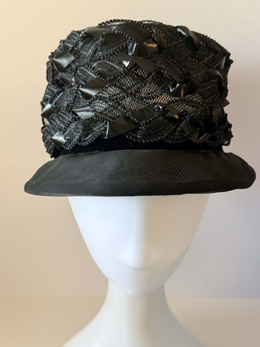Vintage 1950s Black Lace Hat Satin Ribbon Woven Crown Wide Brim Women's Mid Century Cocktail Church Hat