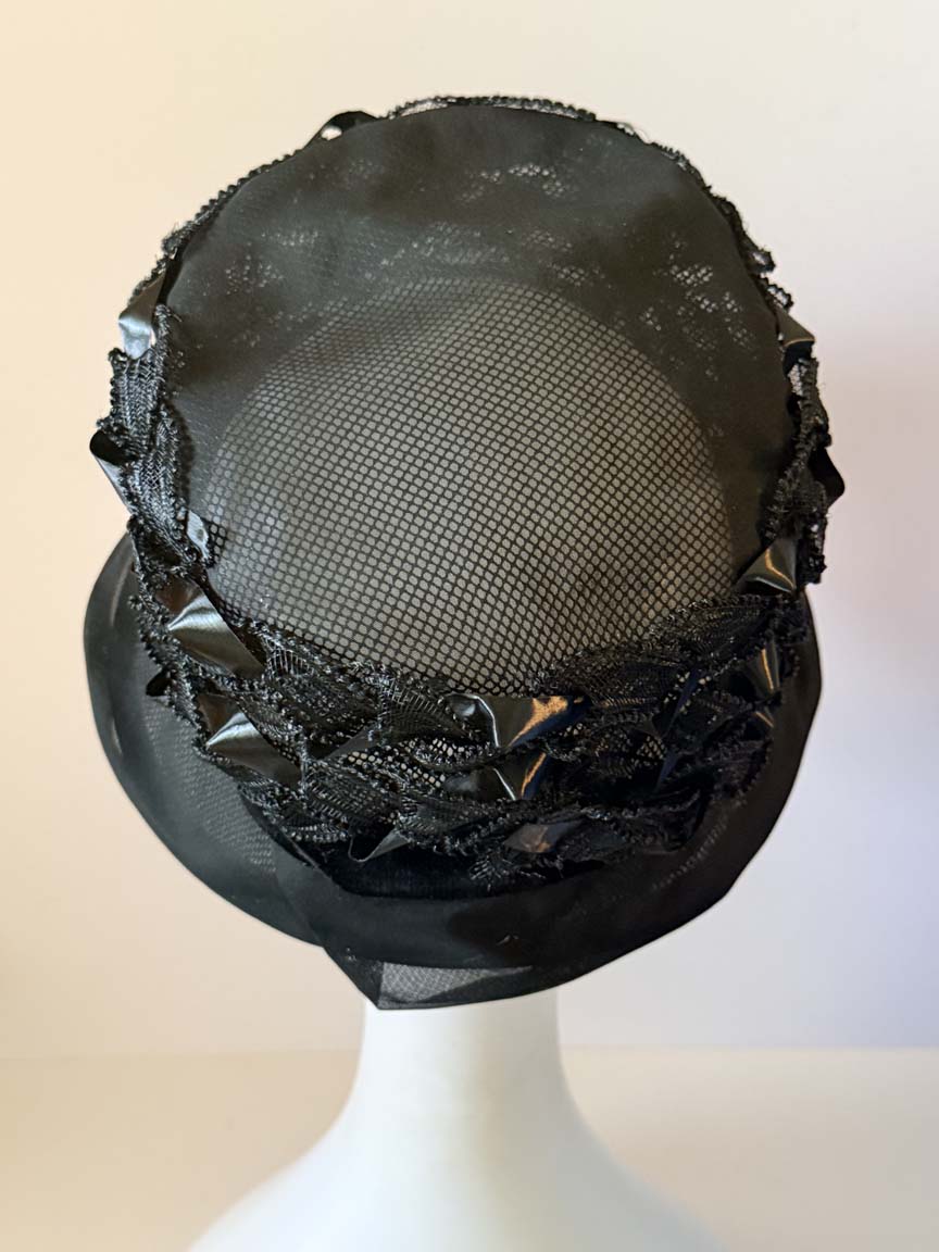 Vintage 1950s Black Lace Hat Satin Ribbon Woven Crown Wide Brim Women's Mid Century Cocktail Church Hat