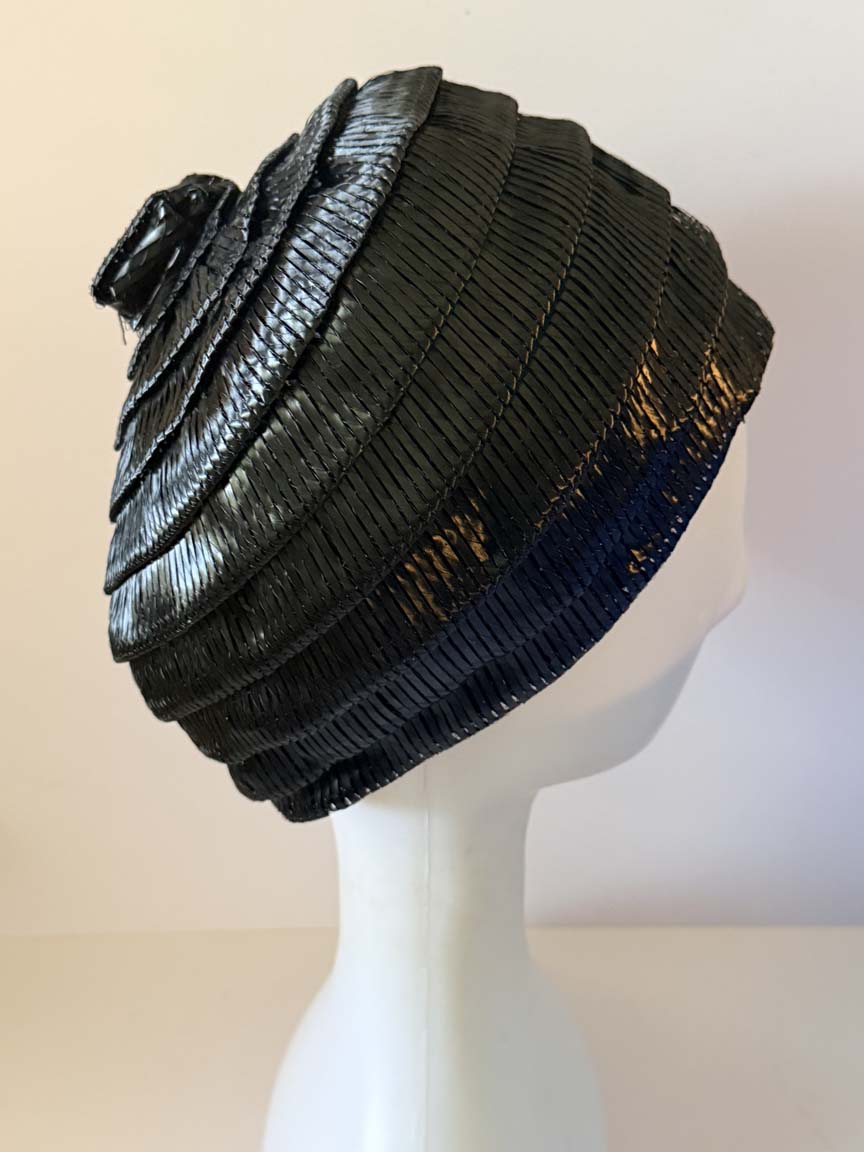 Vintage 1950s Reggi Black Straw Toque Hat Sculptural Tiered Crown Women's Mid Century Designer Millinery