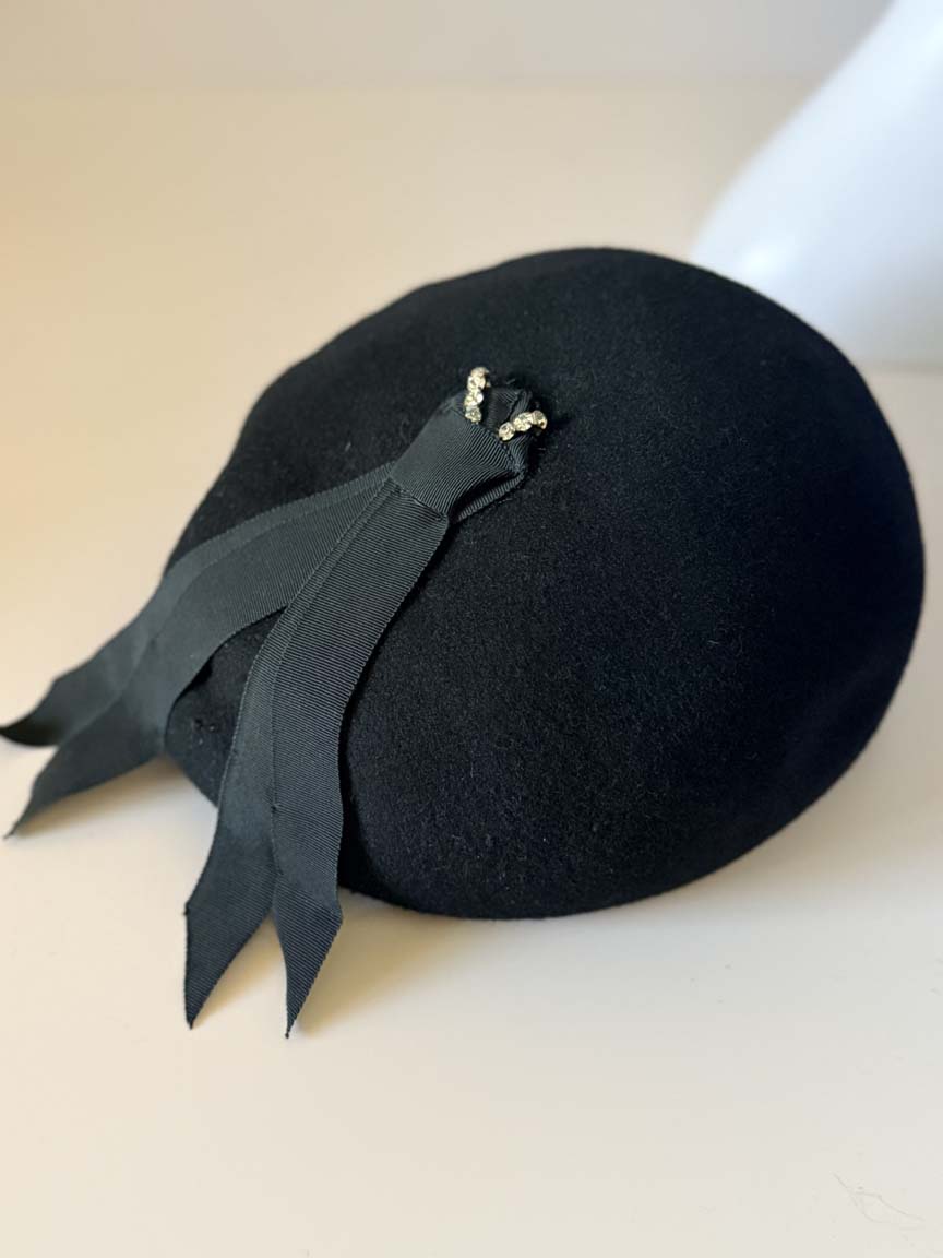 Vintage 1960s Caprice New York Black Wool Felt Bubble Hat Grosgrain Ribbon Rhinestone Accent Women's Mod Ha