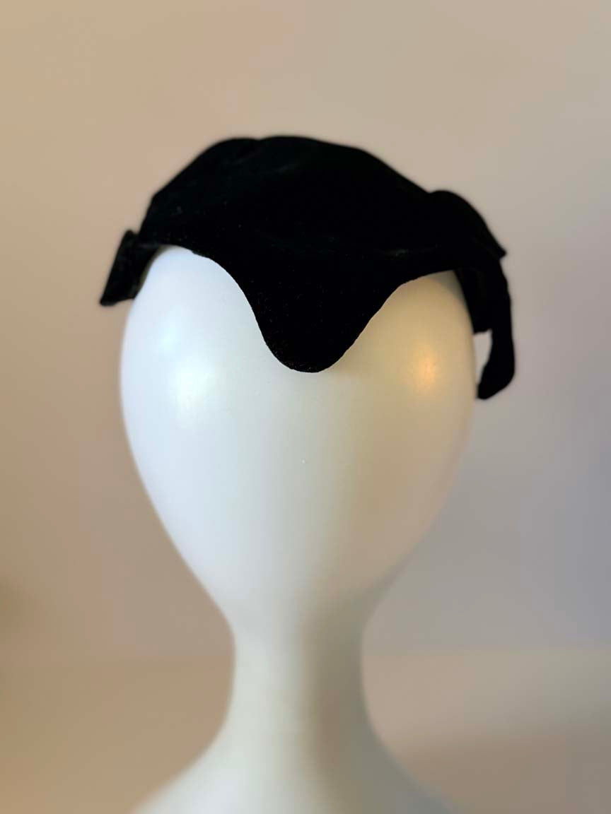 Vintage 1940s Black Velvet Half Hat Sculptural Openwork Cutout Cocktail Hat Women's WWII Era Evening Millinery