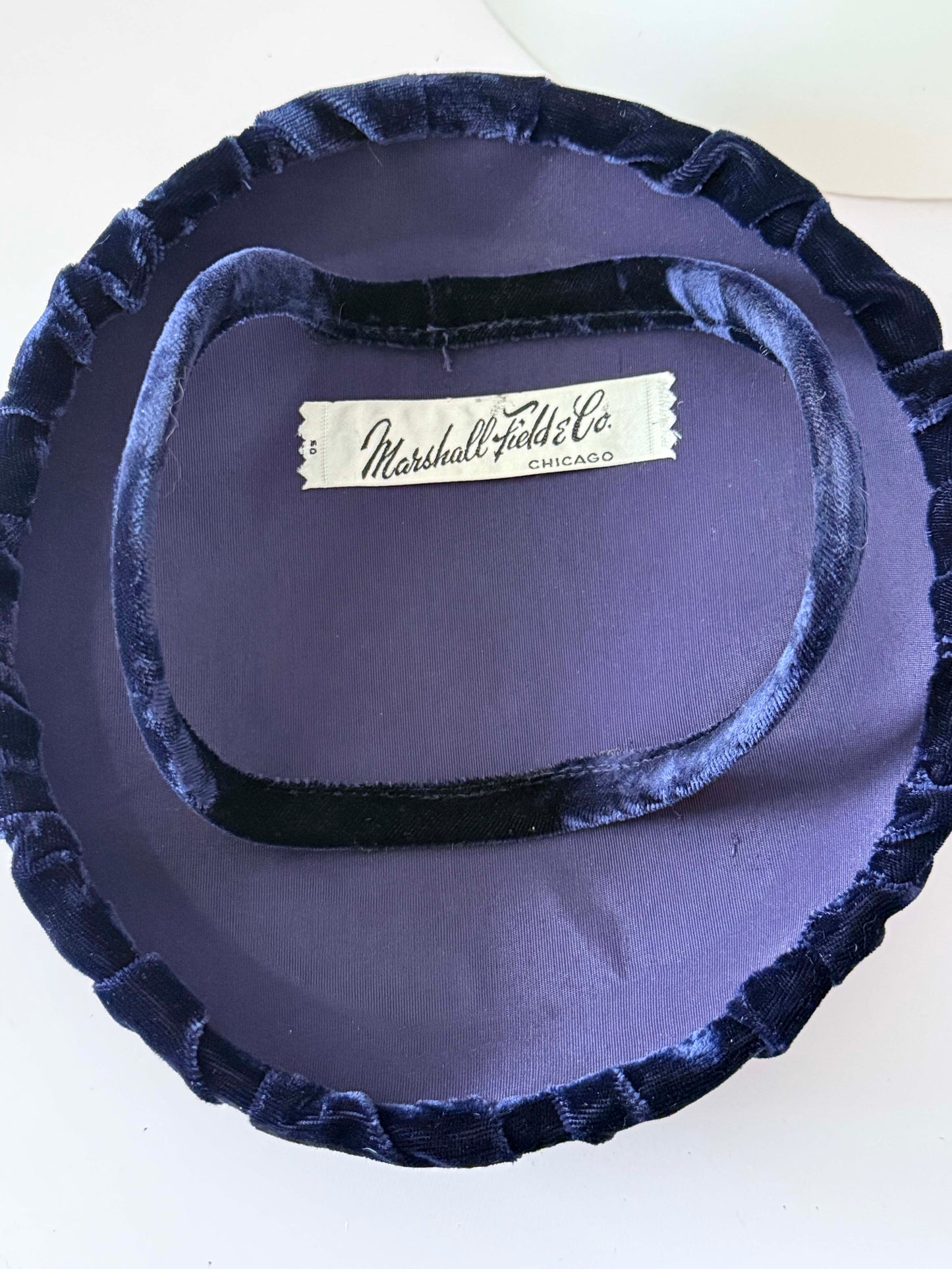 Vintage 1950s Navy Velvet Hat – Marshall Field &amp; Co Chicago Plush Crown Hat Elegant Minimalist Cocktail Style