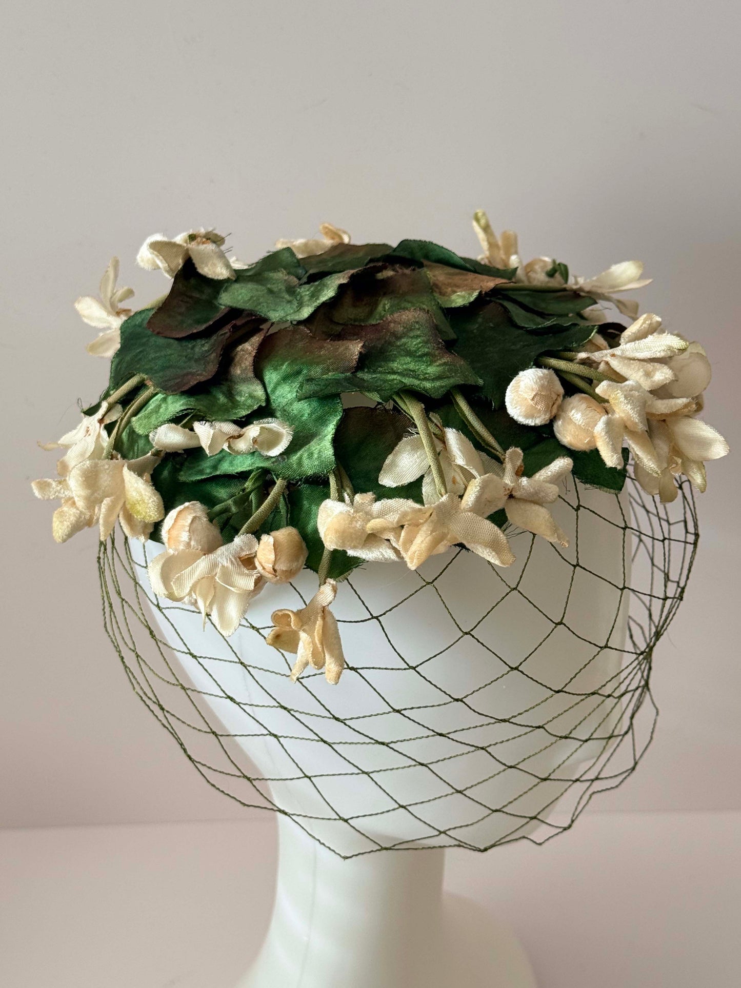 1950s Vintage Mr. Milton Floral Veiled Hat – Cream Blossom & Green Leaf Halo – Chicago Millinery