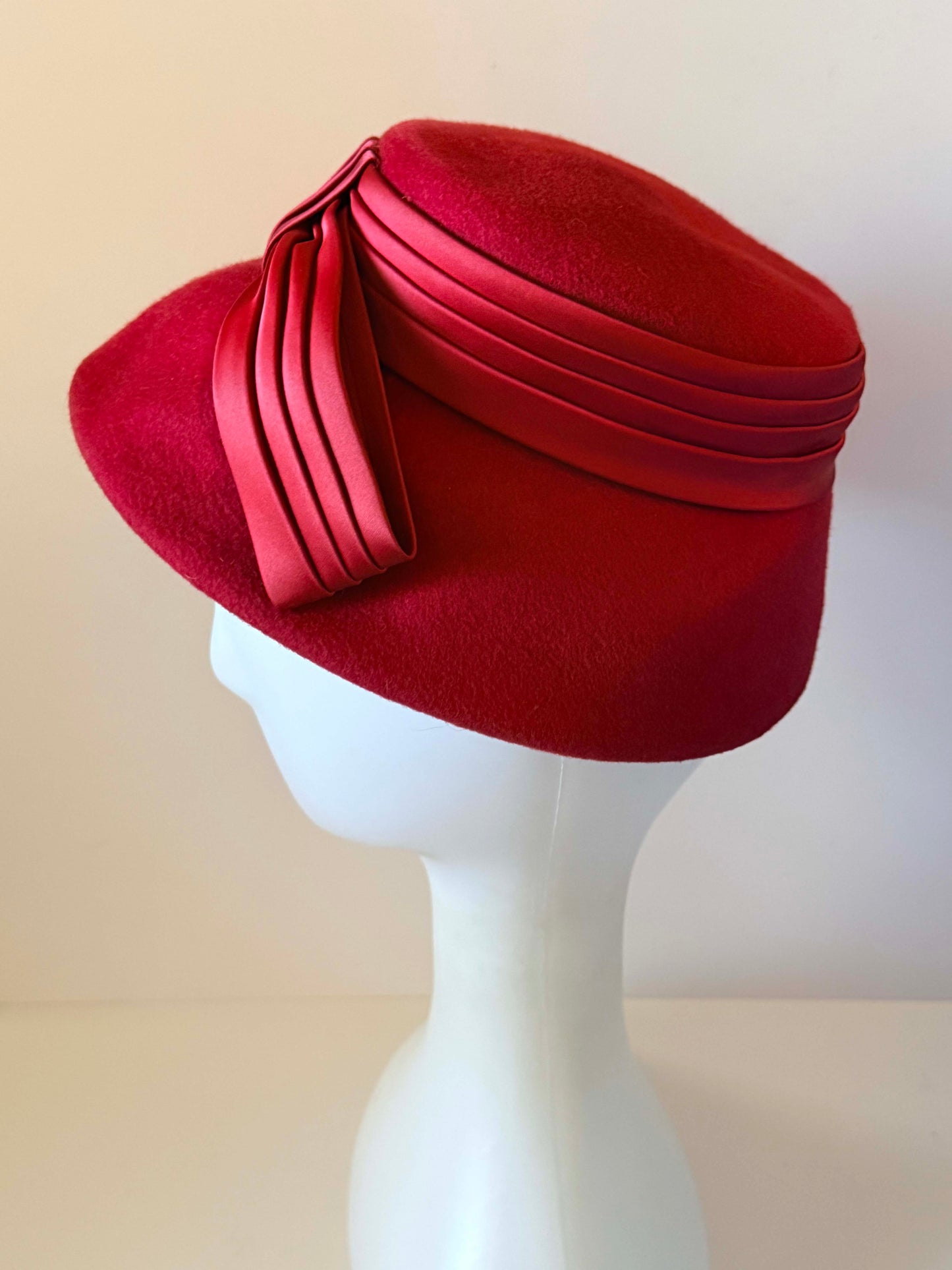 Vintage 1960s Red Wool Felt Cloche Hat Pleated Satin Bow Trim Women's Mid Century Mod Winter Hat