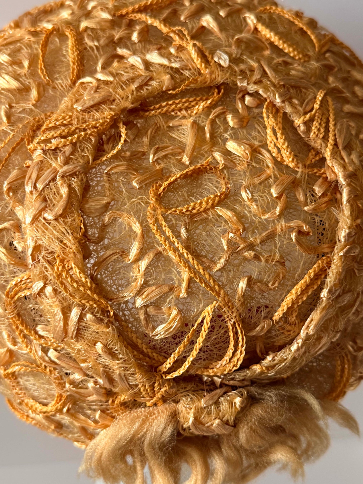 1950s Schiaparelli Paris Raffia Cocktail Hat – Sculptural Straw Pillbox – Couture Textured Hat – Vintage Designer Statement