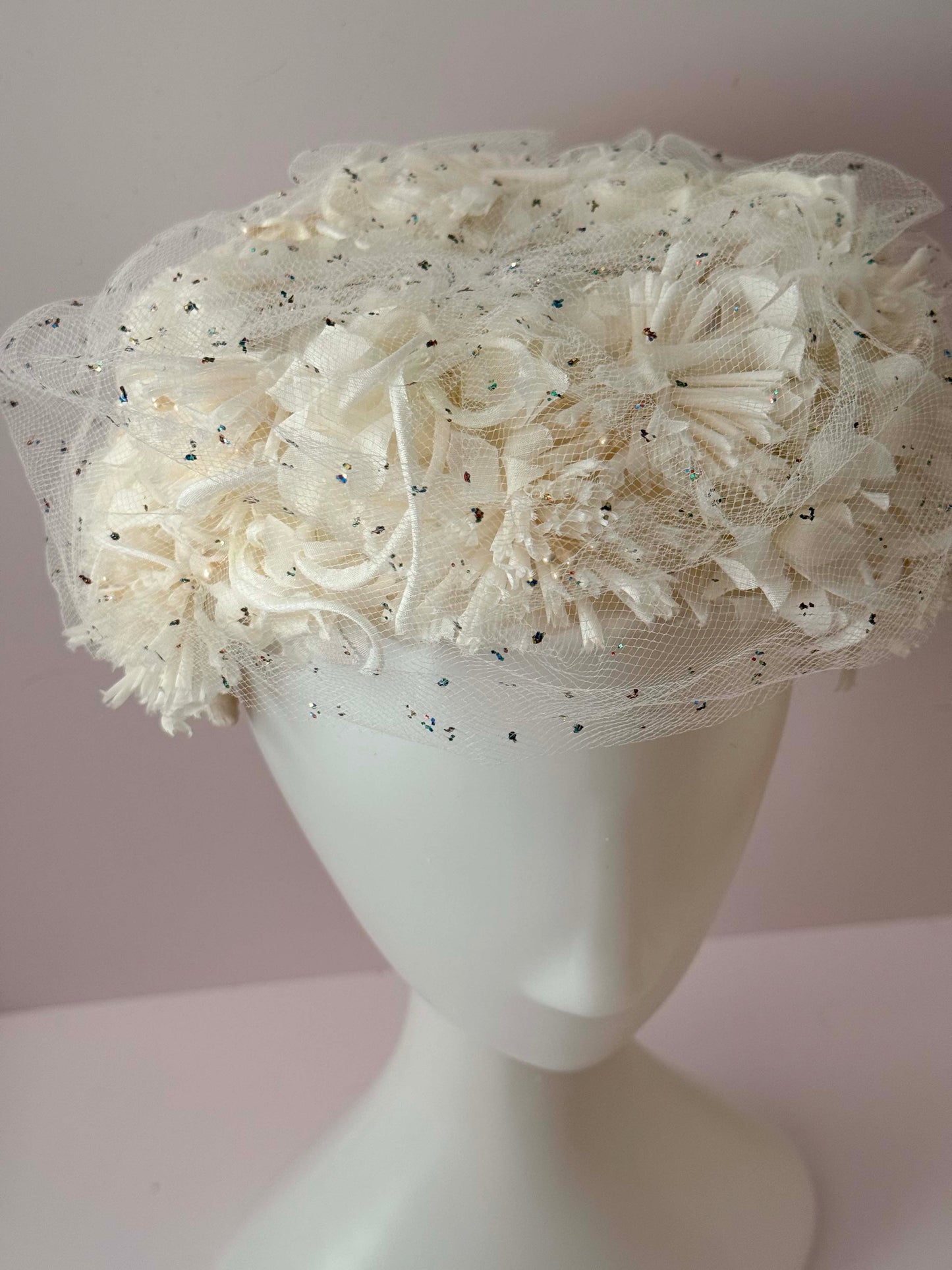 1950s Vintage Clove Lane Ivory Floral Veiled Hat – Confetti Netting & Textured Blossoms – Mid Century Bridal