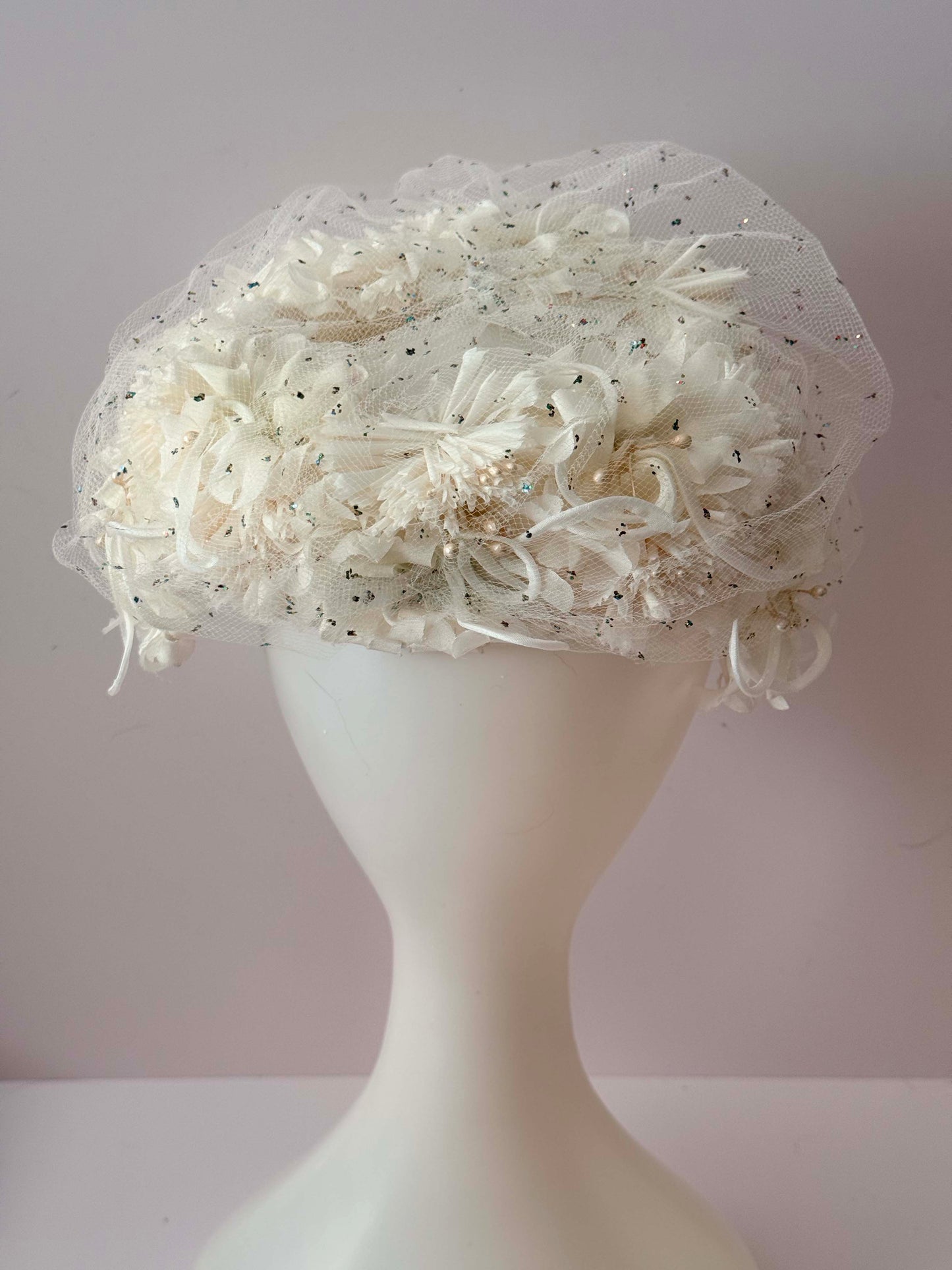 1950s Vintage Clove Lane Ivory Floral Veiled Hat – Confetti Netting & Textured Blossoms – Mid Century Bridal