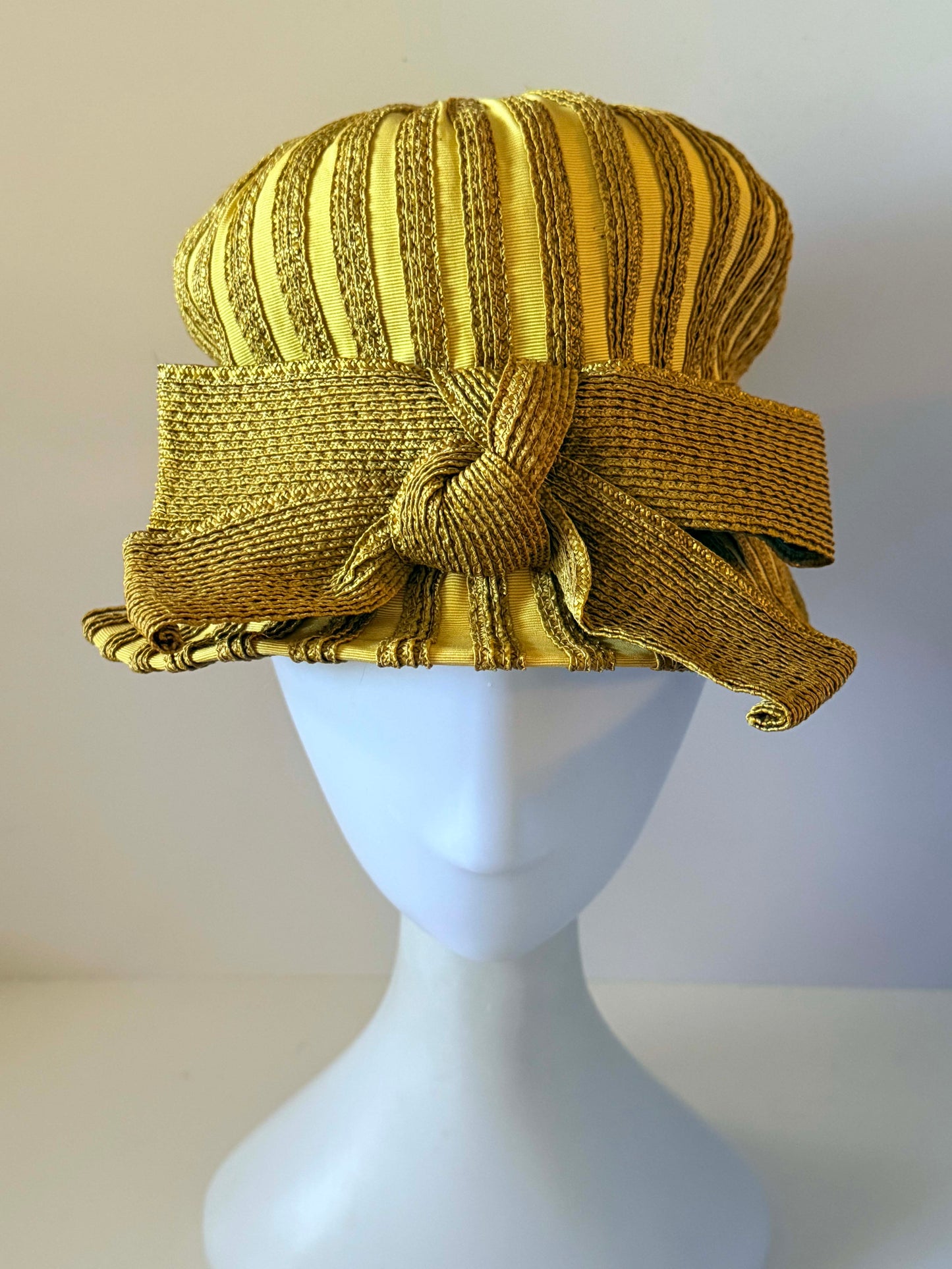 Vintage 1960s Robert Hyman Milwaukee Golden Straw Grosgrain Ribbon Hat Sculptural Bow Mid Century Women's Millinery