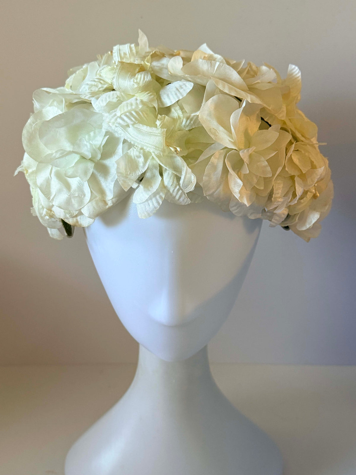 Vintage 1950s Ivory Floral Half Hat Satin Flowers Green Velvet Frame Bridal Wedding Cocktail Women's Mid Century Millinery