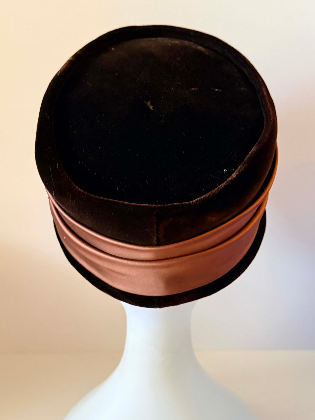 Vintage 1950s Julie Kay Chicago Brown Velvet Pillbox Hat Copper Satin Draped Ribbon Button Trim Women's Mid Century Millinery
