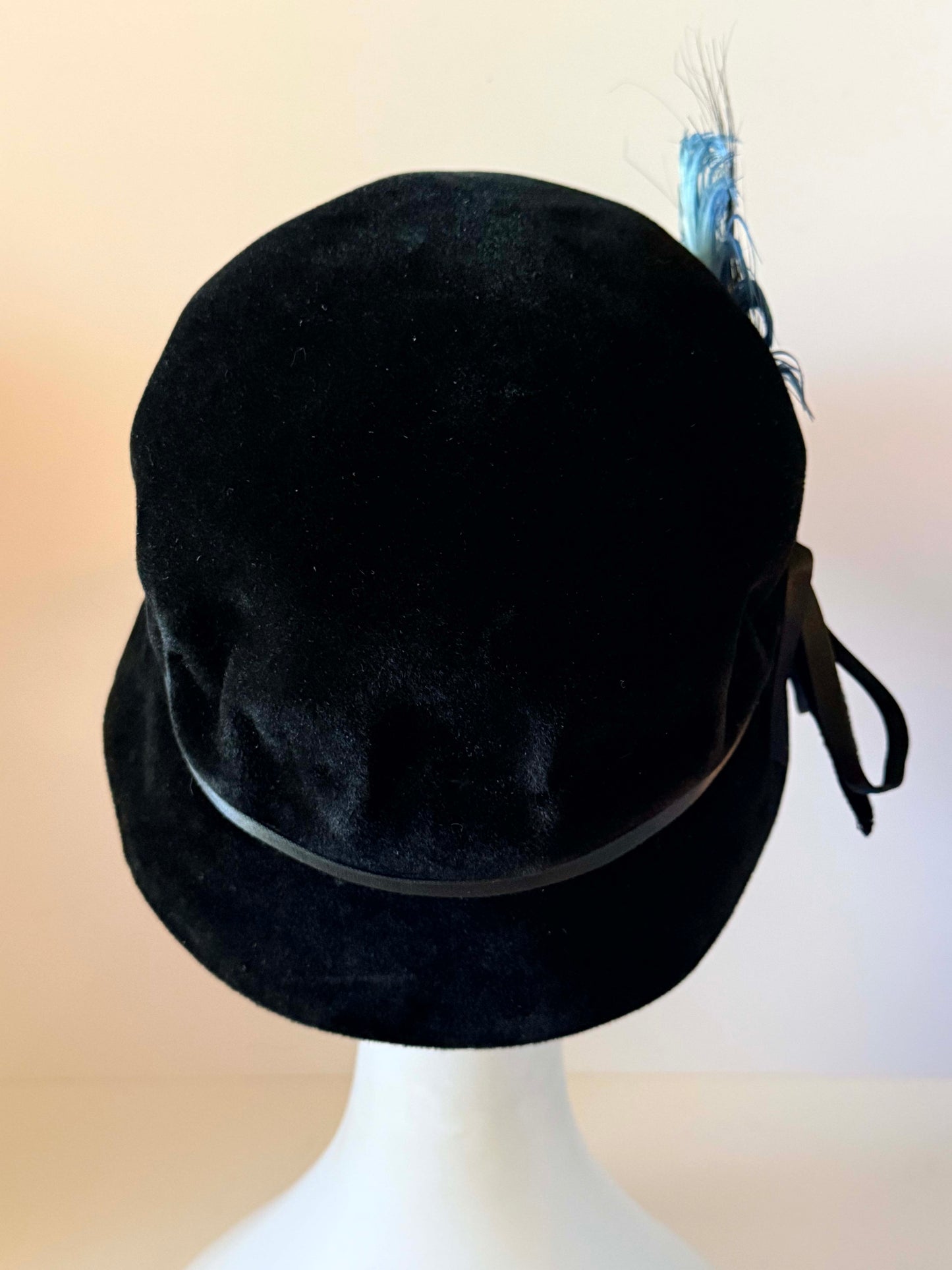 Vintage 1940s Flechet Blue Black Velour Felt Hat Blue Feather Trim Made in France Women's French Millinery