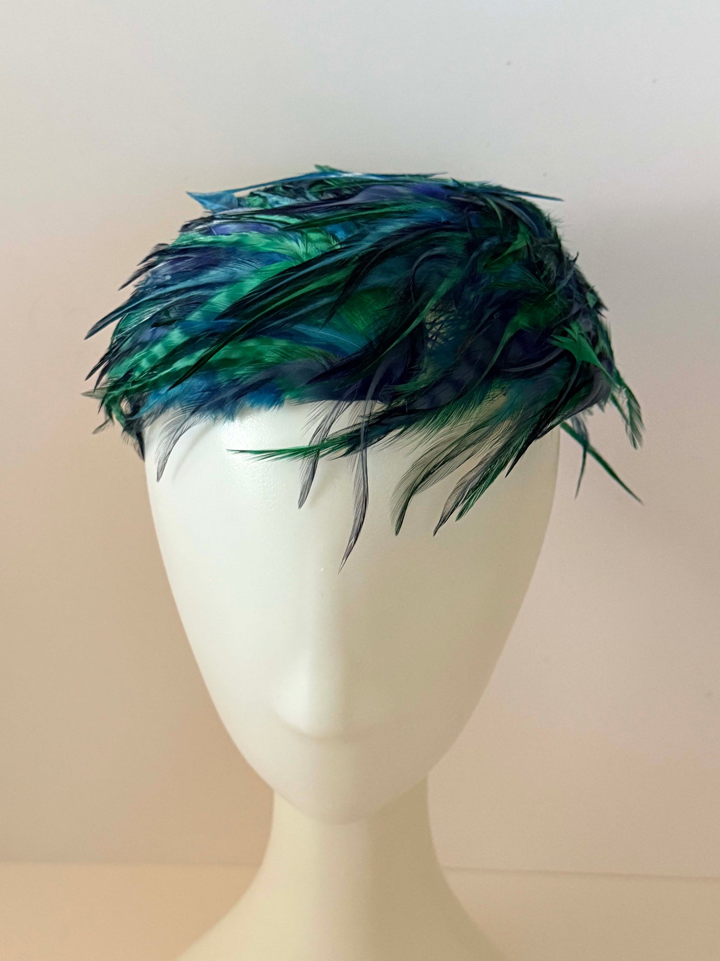 1950s Thorn Vintage Feather Hat – Blue Green Feather Cocktail Fascinator