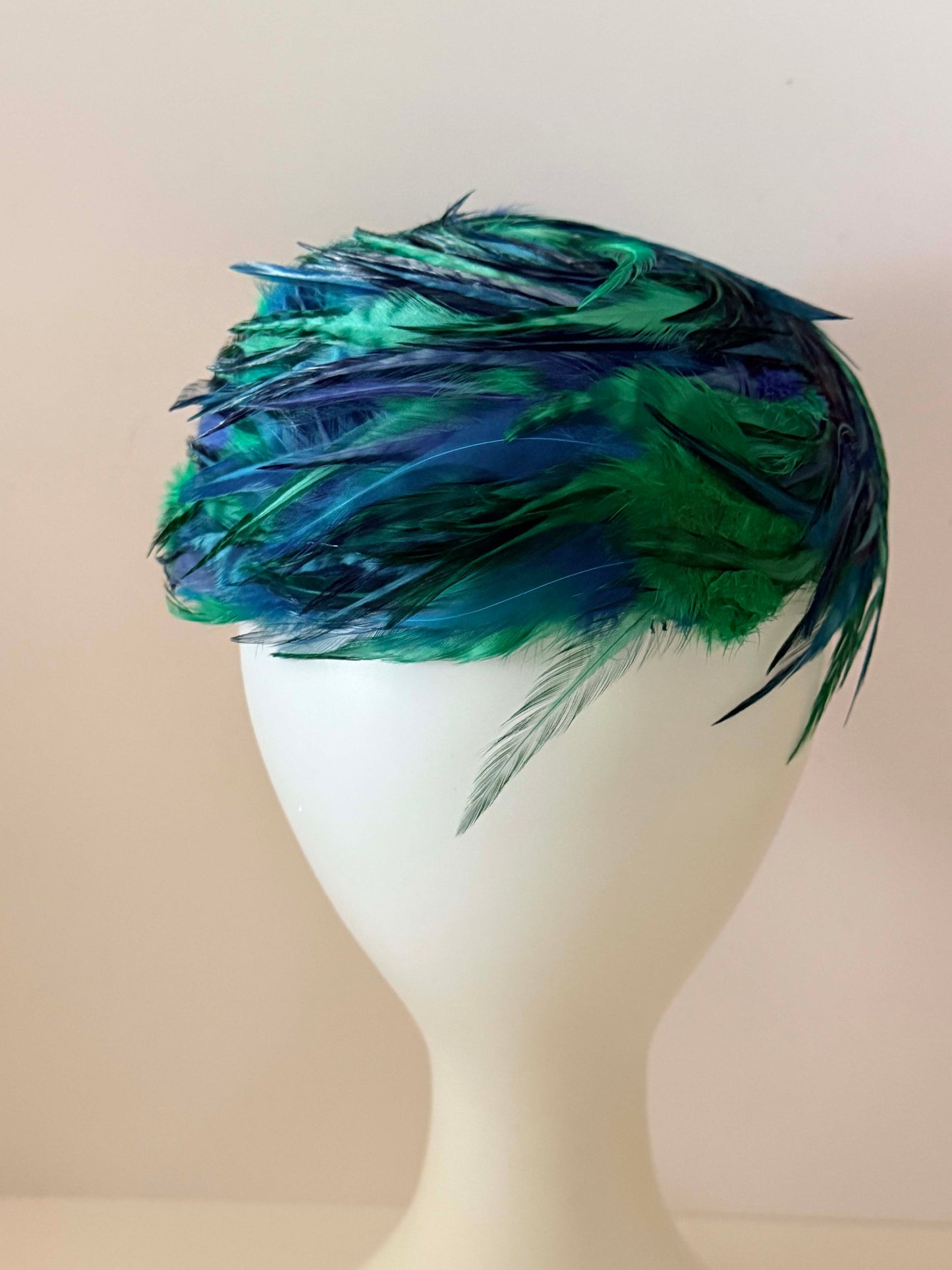 1950s Thorn Vintage Feather Hat – Blue Green Feather Cocktail Fascinator