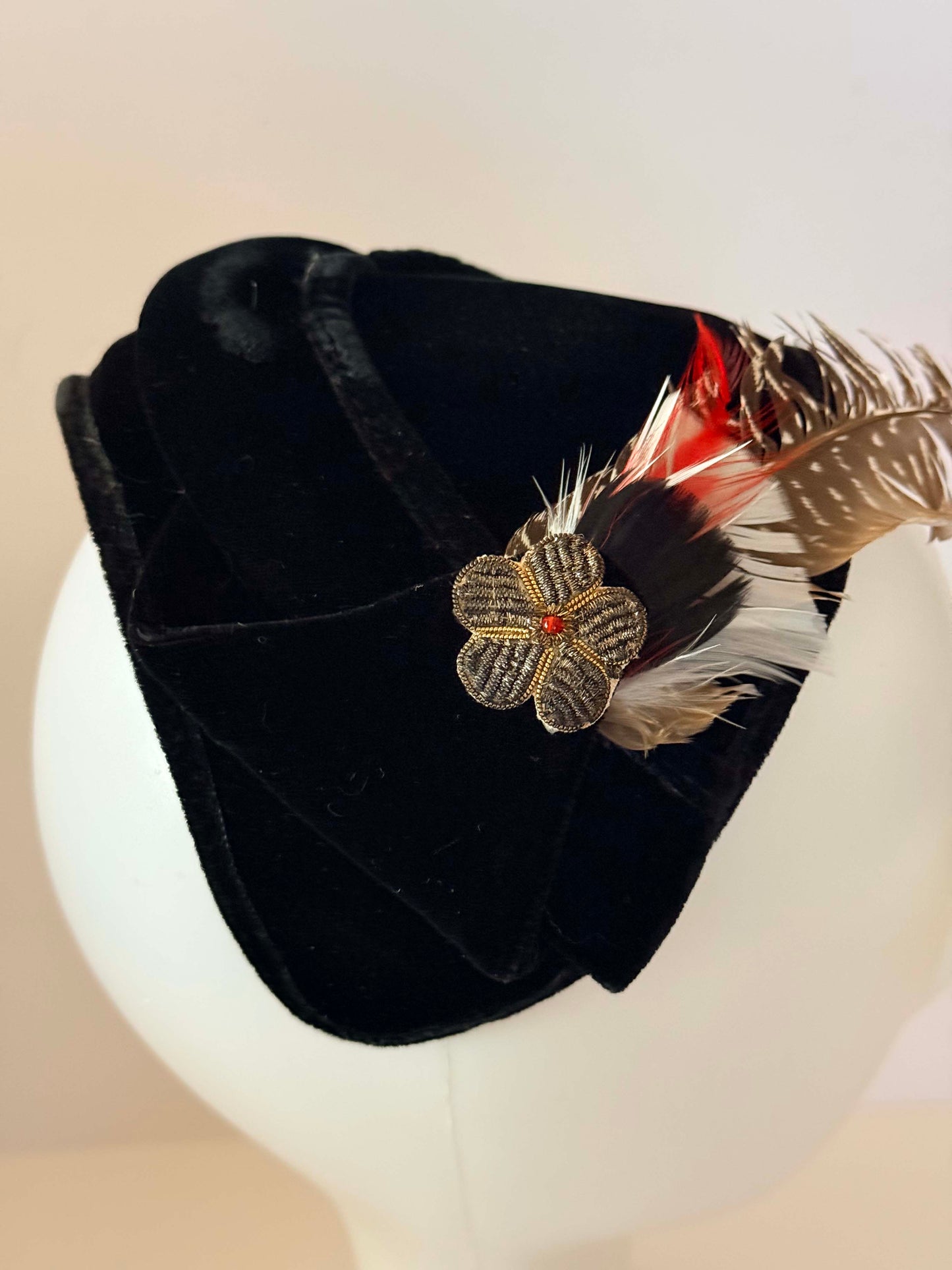 1940s–1950s Black Velvet Cocktail Hat – Feather & Rhinestone Floral Accent Mid Century Draped Tilt Hat