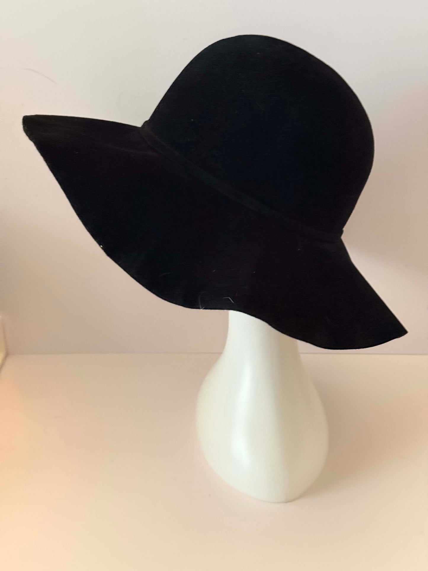 Vintage Borsalino Wide Brim Black Felt Hat – Italian Classic Fedora Style Hat Timeless Elegant Statement Hat