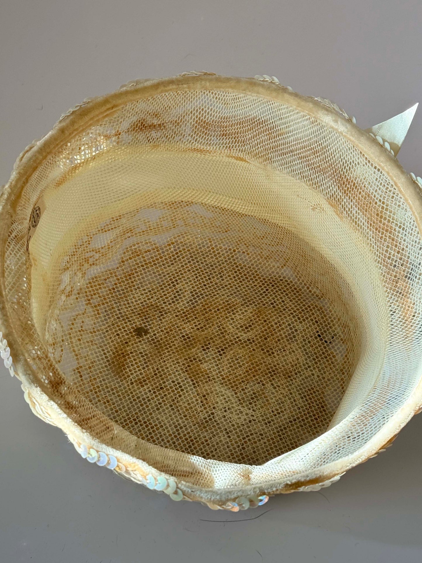 Vintage 1960s Ivory Sequin Lace Bucket Hat – Satin Bow Cocktail Hat
