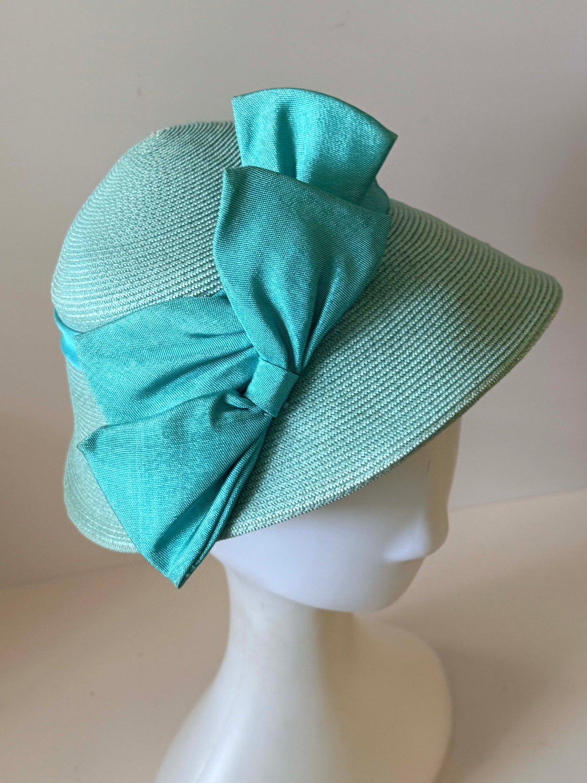 Vintage 1950s Hanna Chapeaux Aqua Blue Straw Brimmed Hat Oversized Satin Bow Pittsburgh Women's Mid Century Millinery