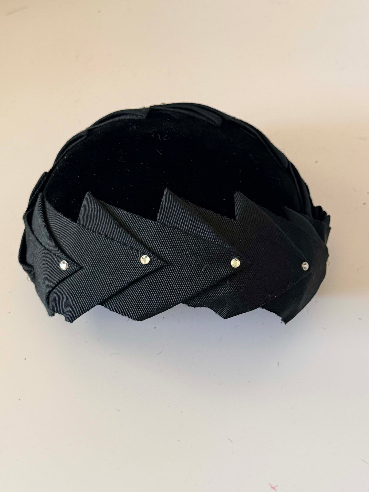 Vintage 1940s Black Velvet Half Hat Grosgrain Ribbon Rhinestone Trim Women's WWII Era Sculptural Vintage Millinery