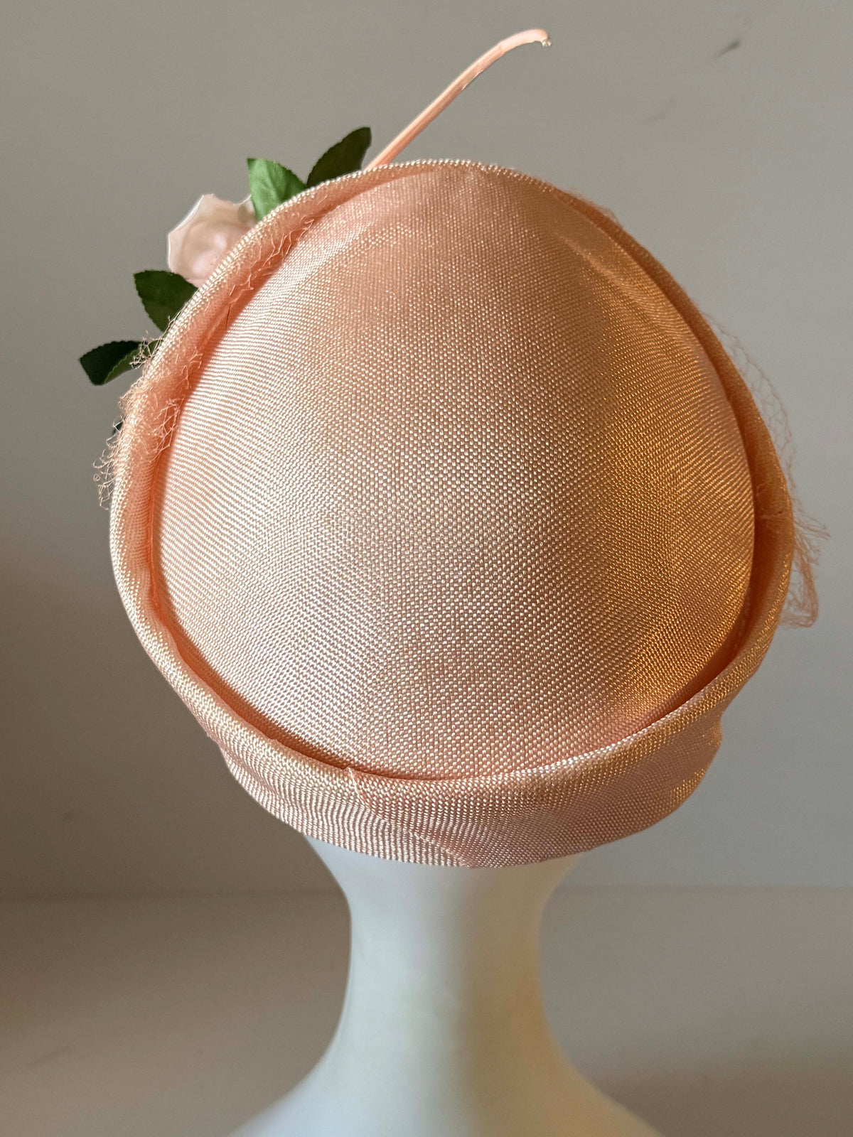 Vintage 1950s Blush Pink Half Hat White Rose Veil Green Leaves Women's Bridal Wedding Cocktail Mid Century Millinery