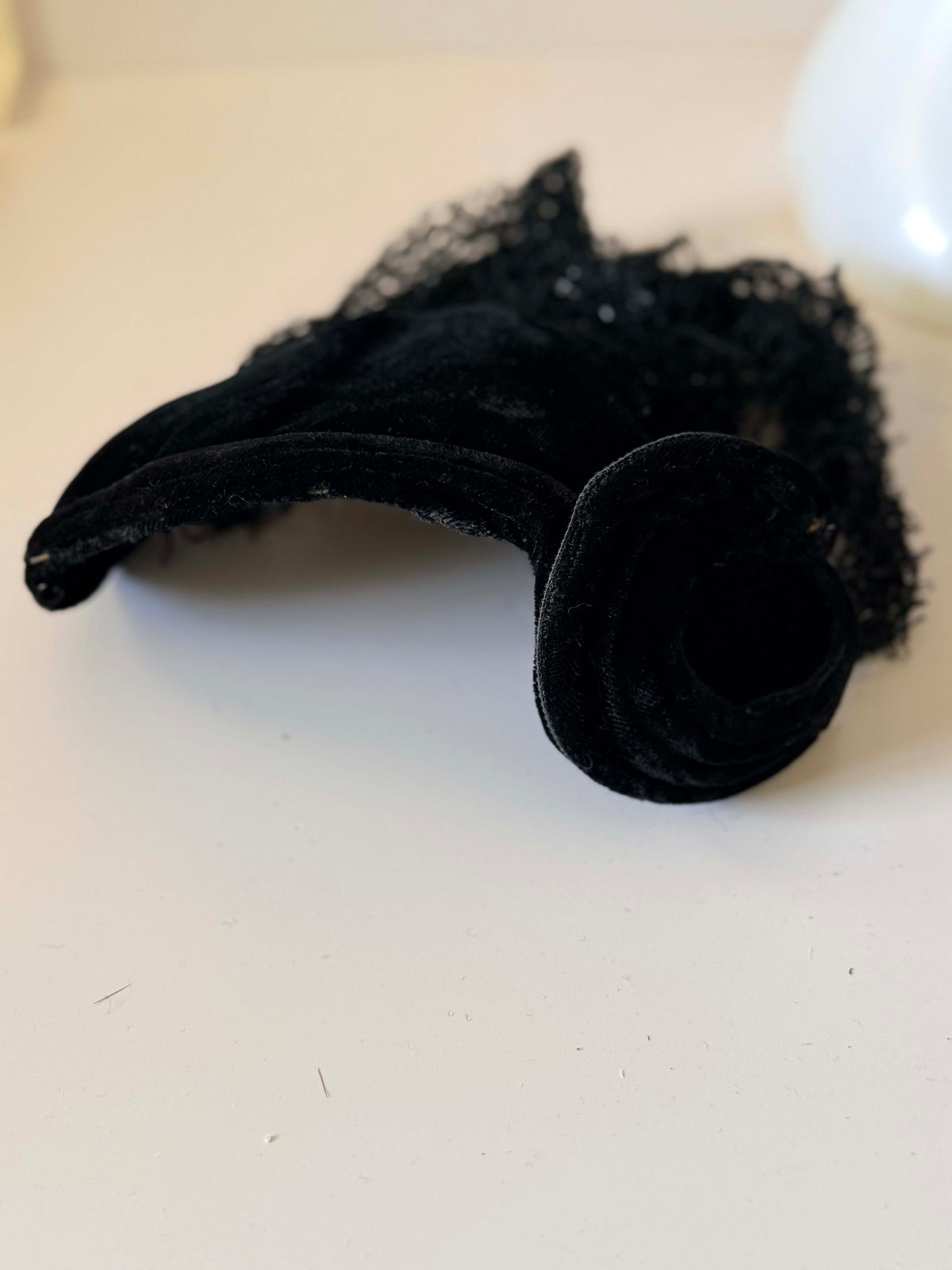 Antique 1930s Black Velvet Tilt Hat Side Sculpted Coil Black Lace Veil Women's Art Deco Evening Cocktail Millinery