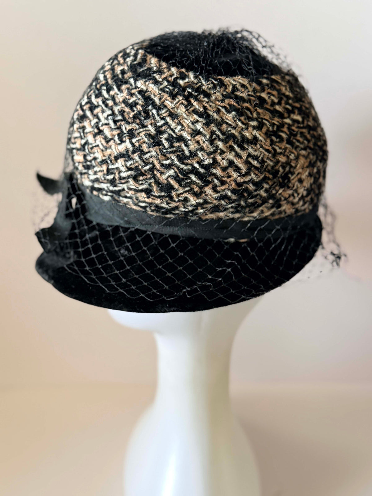 Vintage 1950s Black Velvet Tweed Cloche Hat Black Veil Bow Women's Mid Century Cocktail Church Millinery