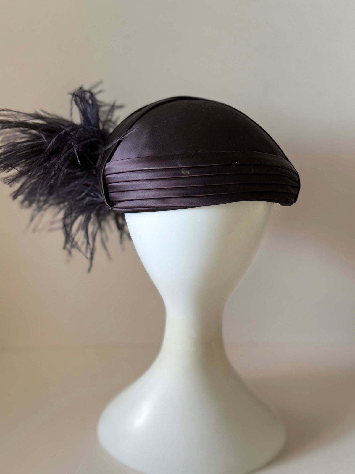 Vintage 1940s Modern Miss Dark Brown Satin Tilt Hat Ostrich Feather Plume Pleated Ribbon Women's Cocktail Millinery