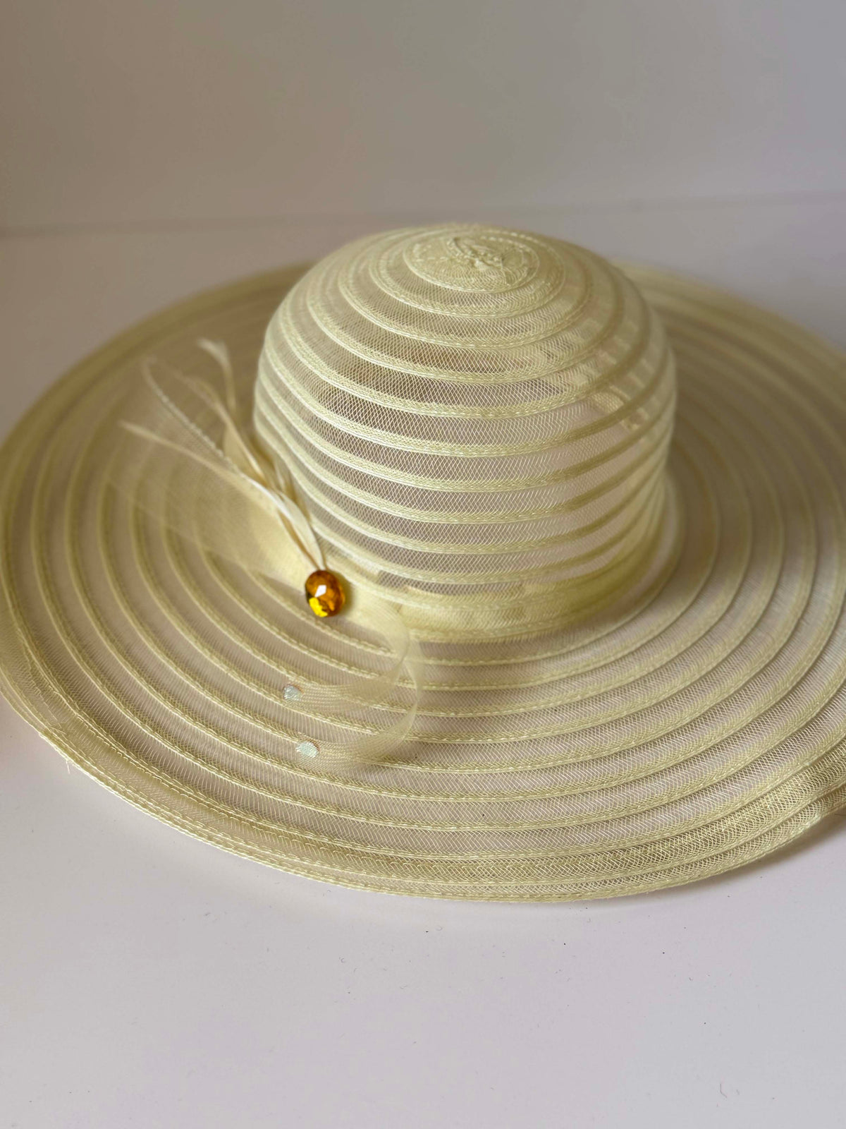 Vintage 1960s Ivory Wide Brim Picture Hat Sheer Horsehair Style Wedding Bridal Garden Party Derby Women's Millinery