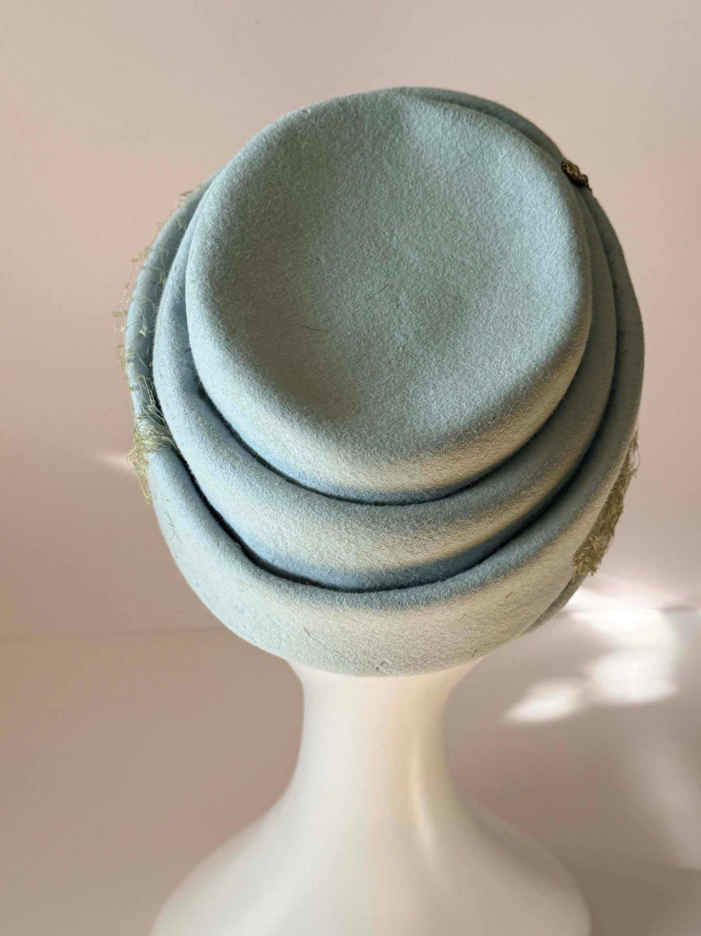 Vintage 1950s Powder Blue Felt Cocktail Hat – Rhinestone Accent Veil Hat by Elizabeth Ford