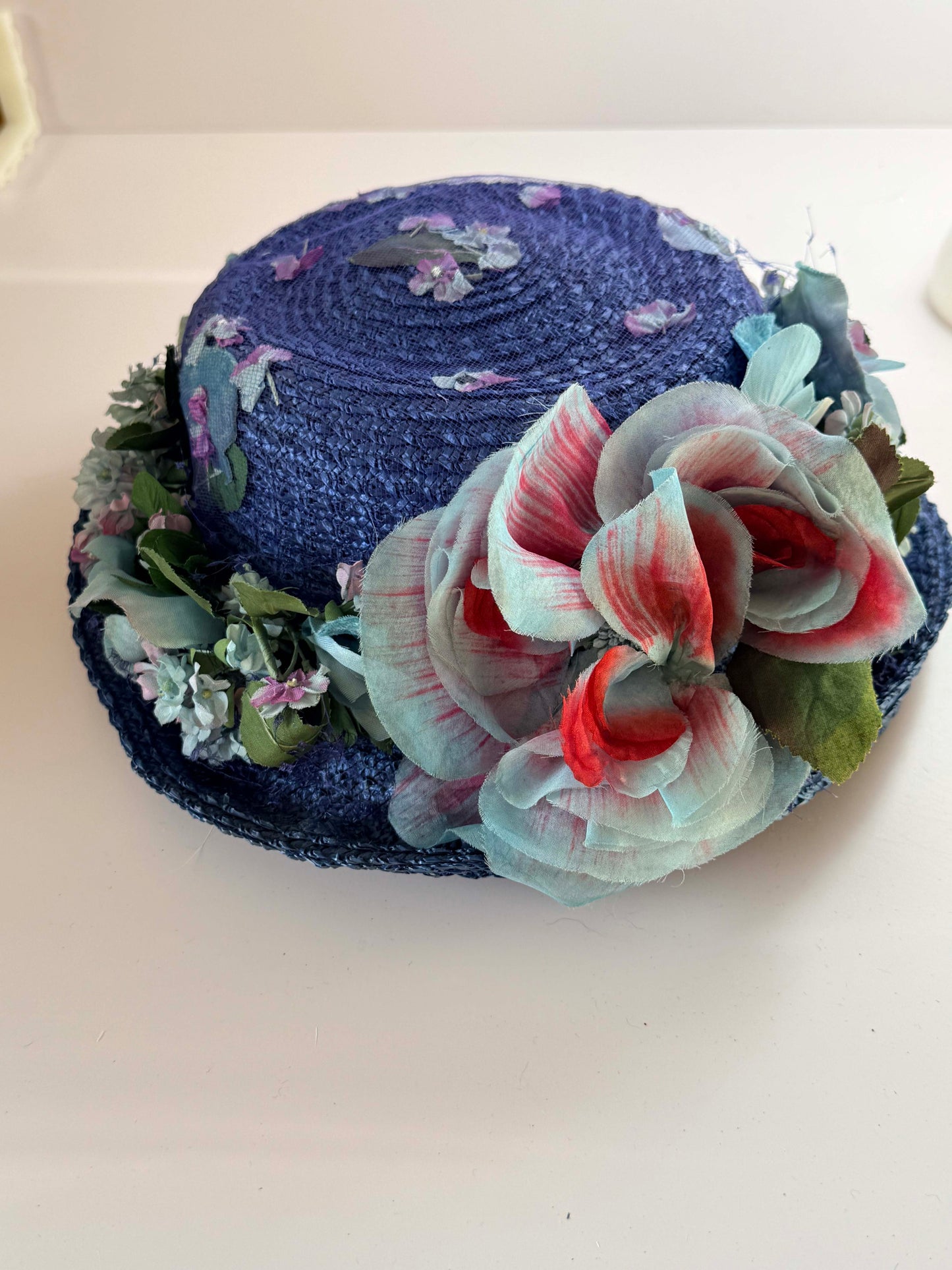 1950s Frost Bros. Chanda Blue Floral Straw Hat – Garden Party Statement Millinery
