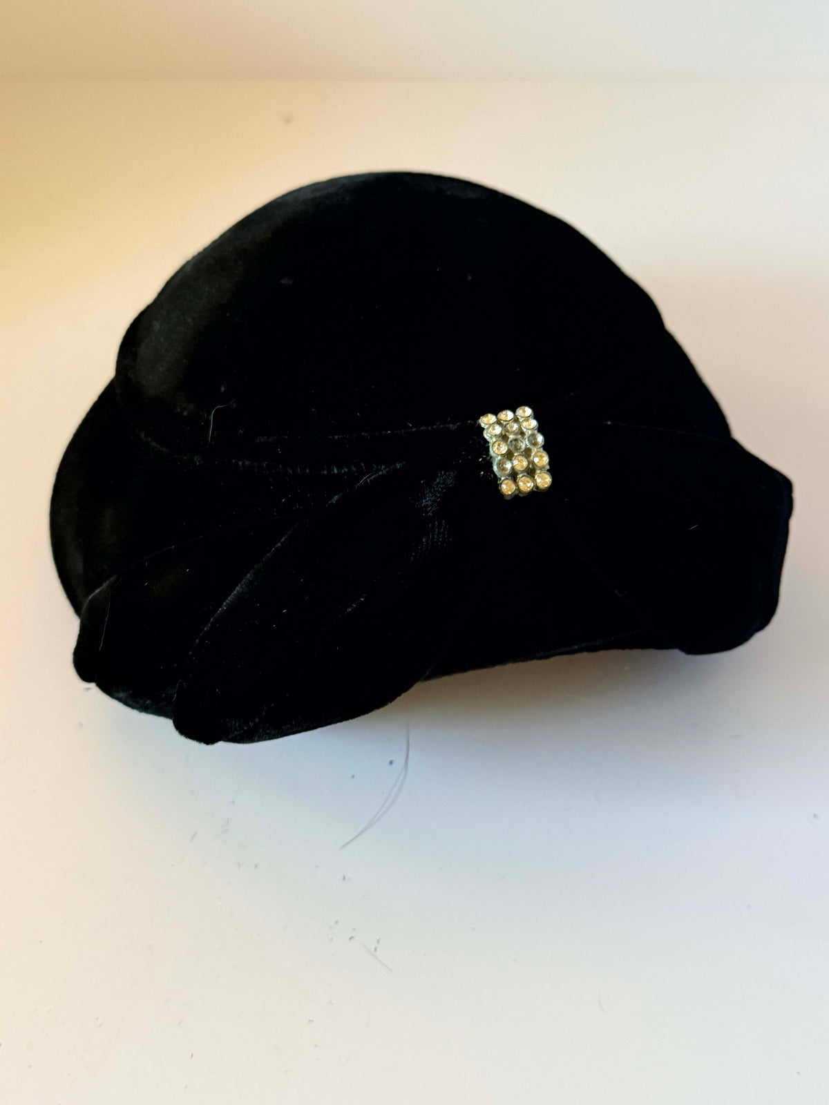 Vintage 1950s Black Velvet Cocktail Hat Rhinestone Accent Draped Brim Women's Mid Century Formal Evening Hat