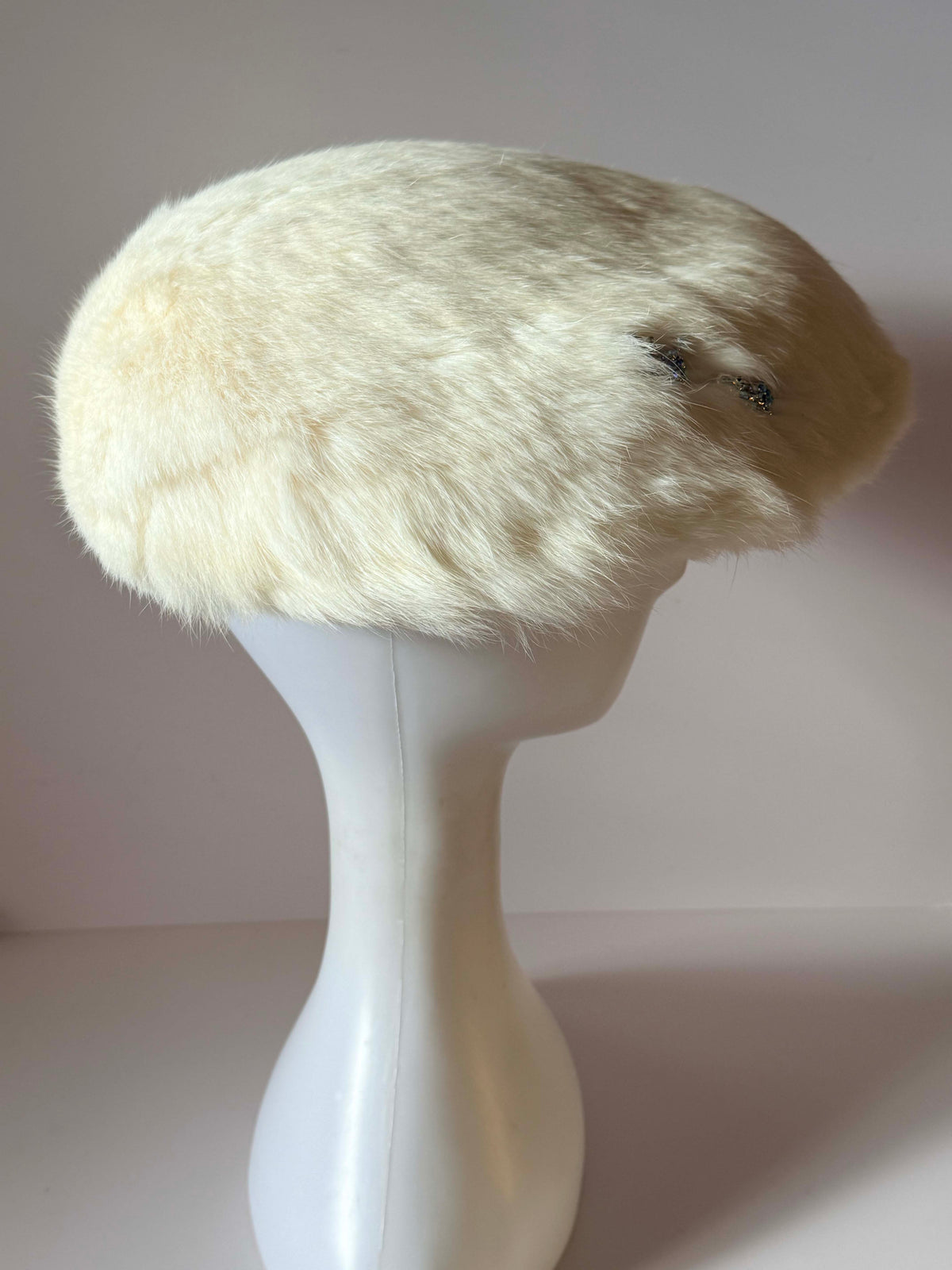 Vintage 1960s Brentshire Ivory Fur Picture Hat | Rhinestone Poodle Hat | Mod Vintage Statement Hat