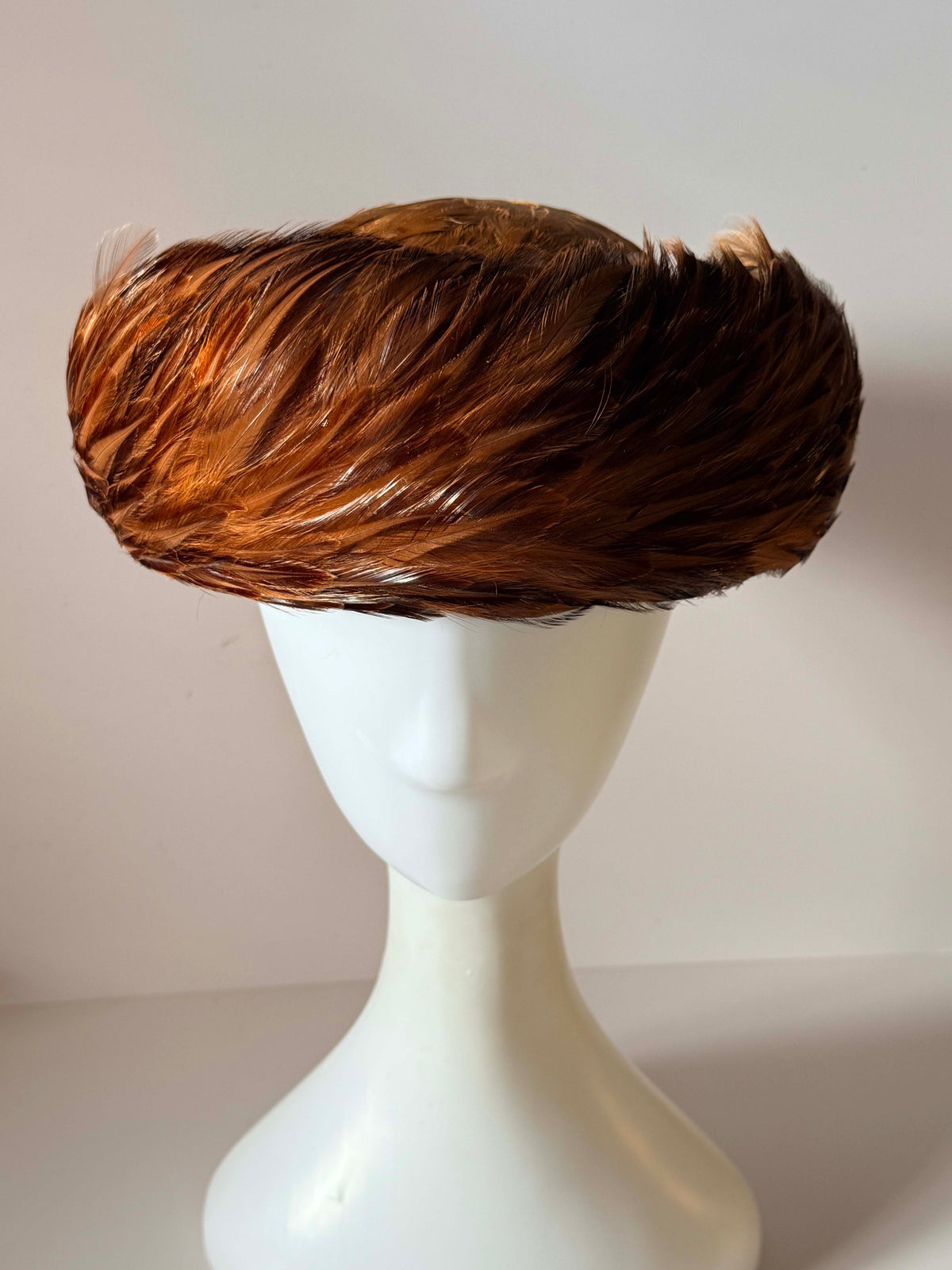 Vintage 1950s Brown Feather Toque Hat | Brimmed Pheasant Feather Hat | Mid Century Cocktail Hat