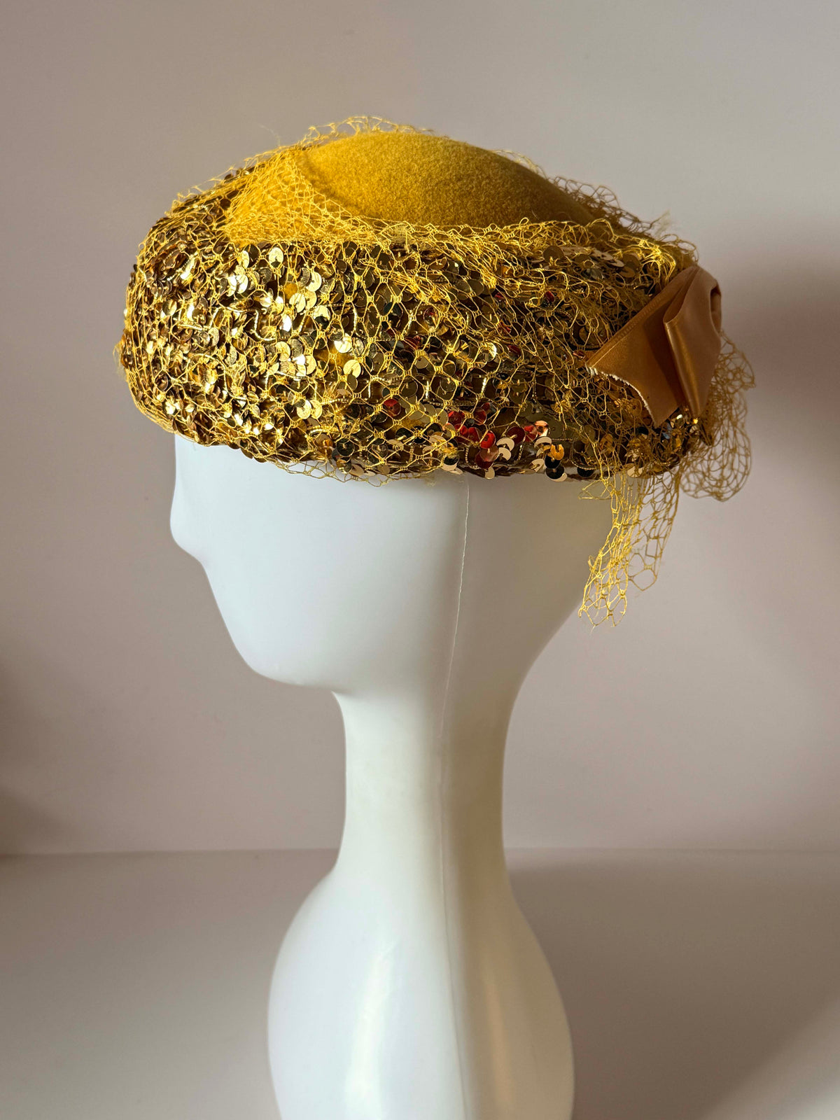 Vintage 1950s Gold Sequin Hat | Mustard Yellow Veiled Cocktail Hat | Mid Century Brimmed Hat