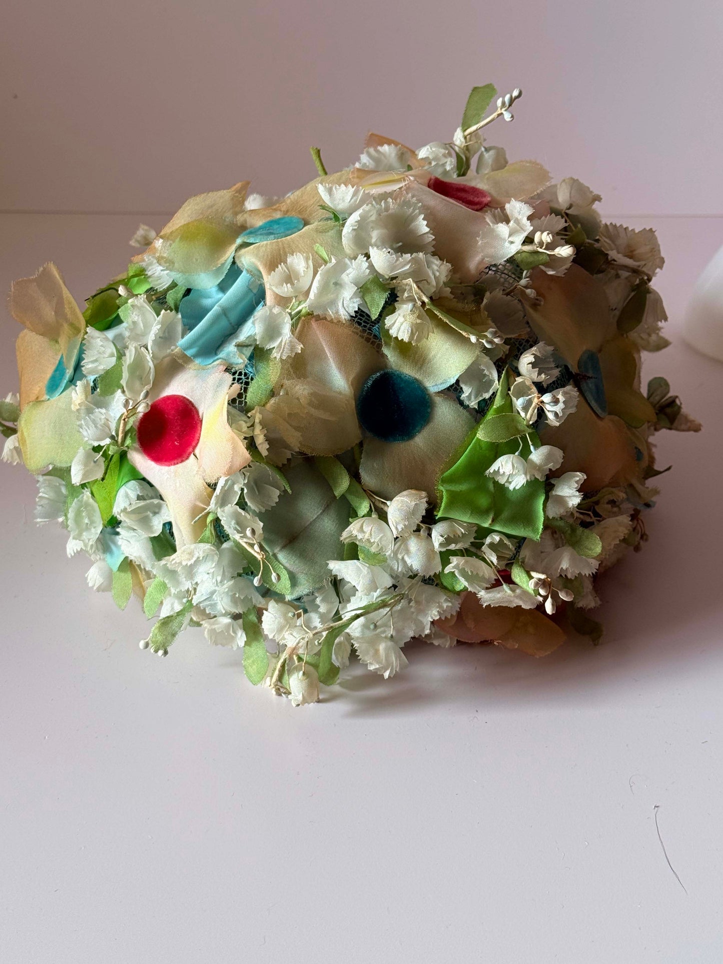 1960s Christian Dior Chapeaux Floral Veil Hat – Pastel Silk Flower Couture Headpiece – Garden Party Bridal Hat – Paris New York Designer Millinery